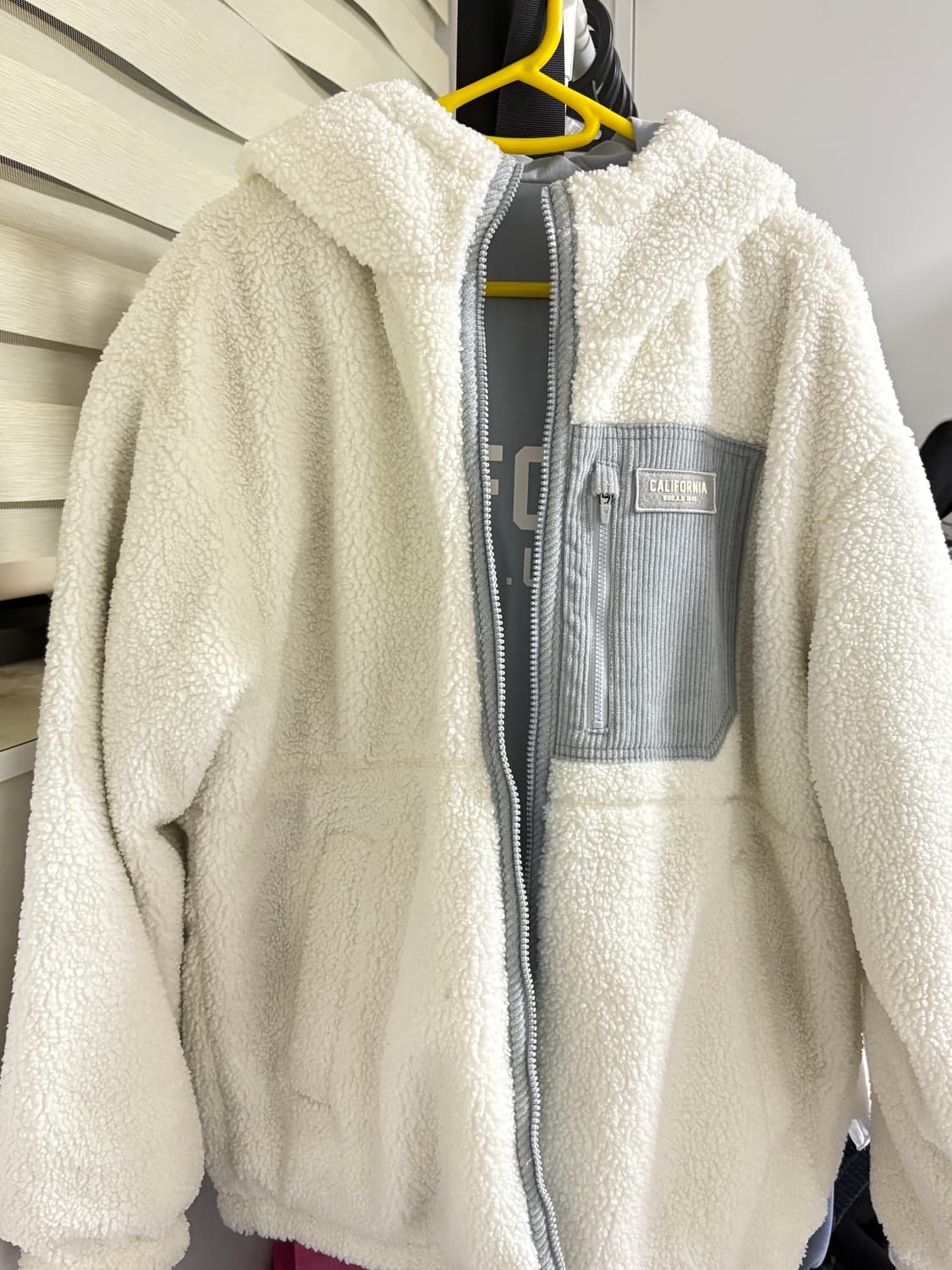 후아유 리버서블 후드 웜업 (라이트블루 색상) 상품이미지2