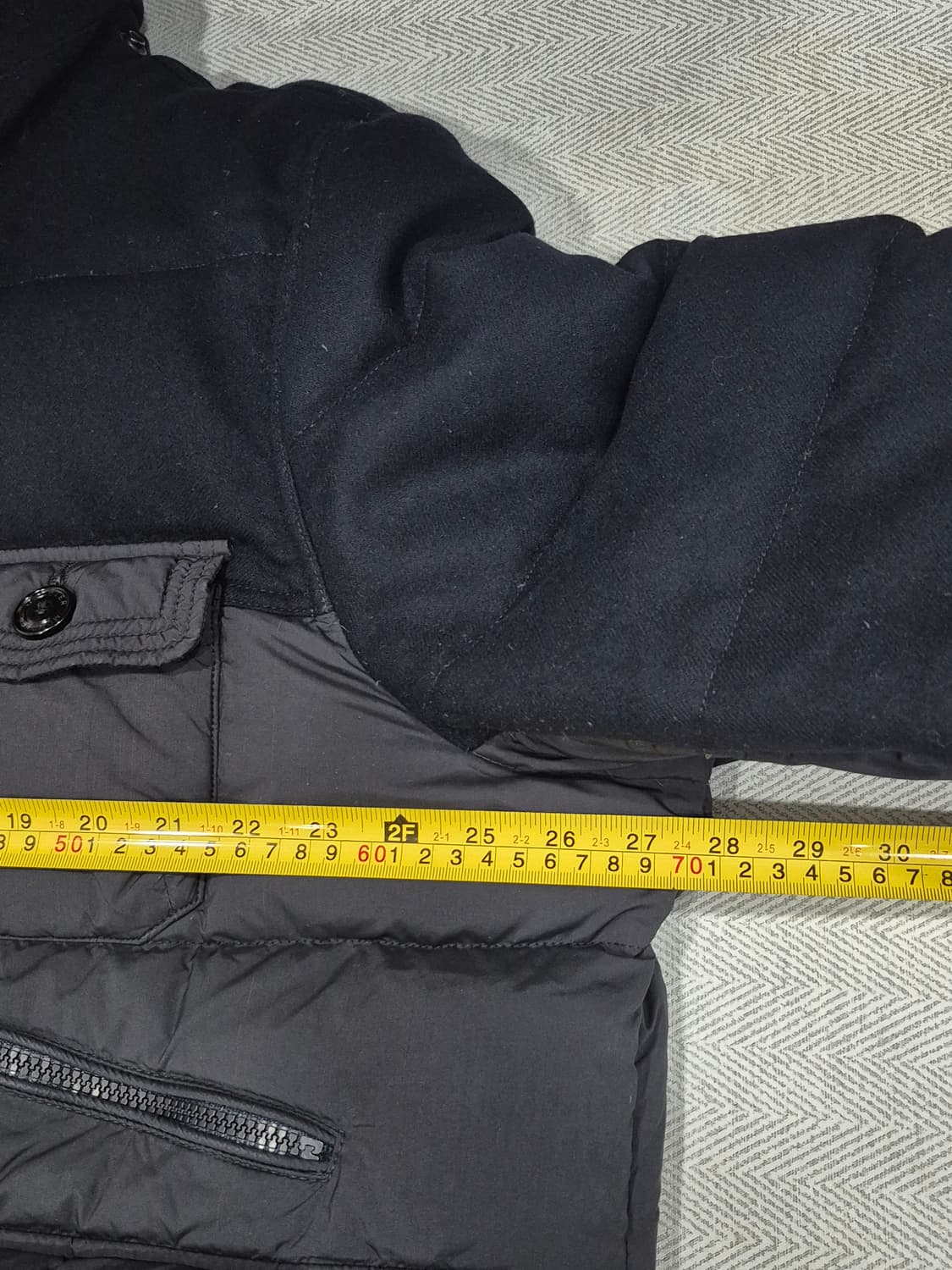 몽클레르(Moncler) 'Rillieux' 다운 패딩 점퍼 남성 110 상품이미지8