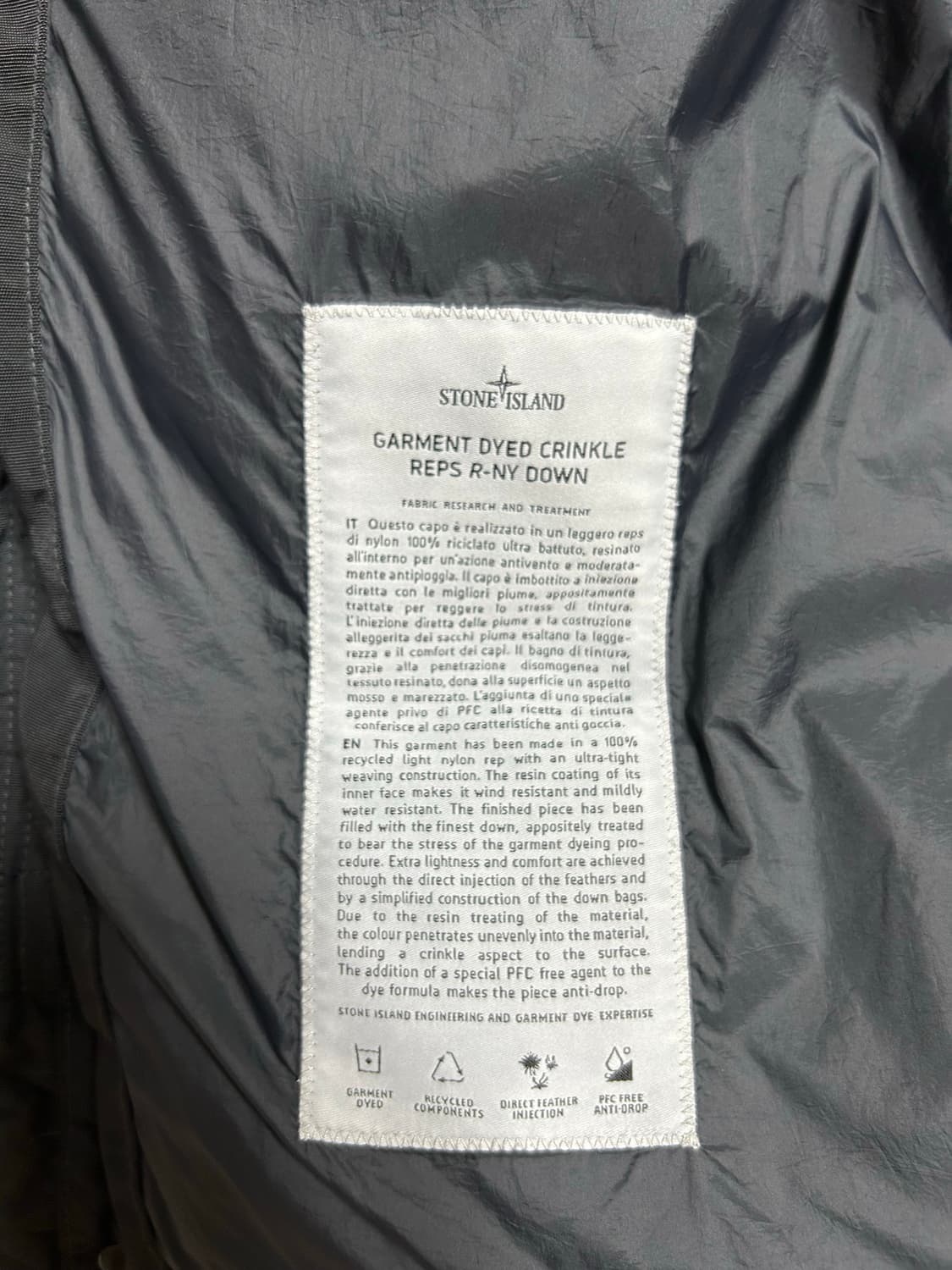 [XL/택포] 24FW 스톤아일랜드 크링클랩스 패딩 상품이미지5