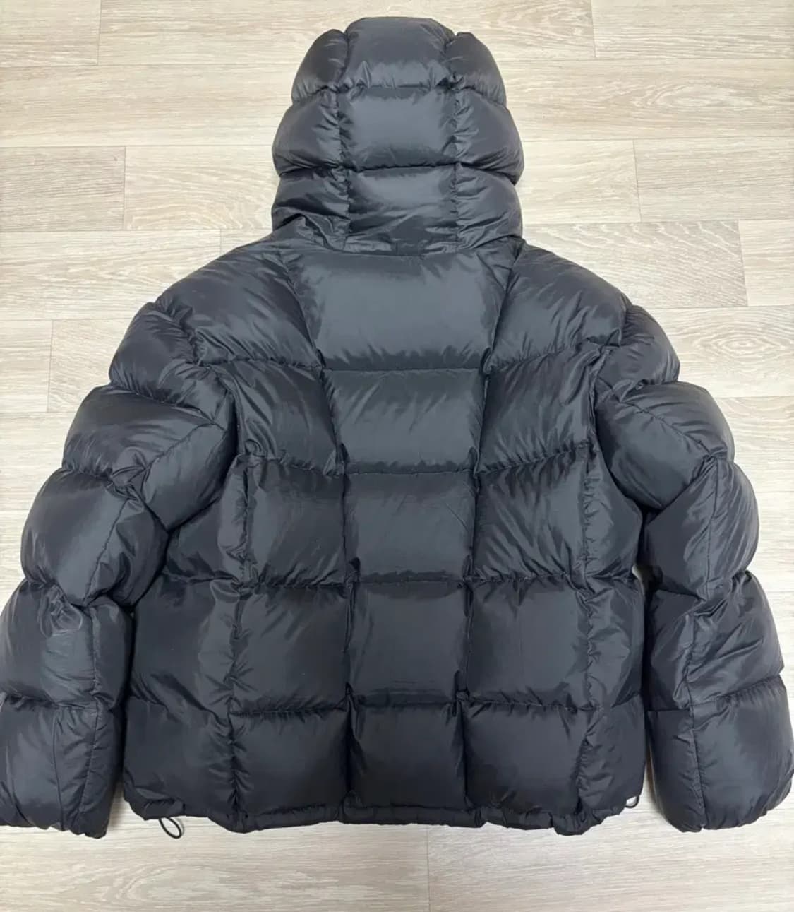 999휴머니티 23fw 패딩 2사 상품이미지3