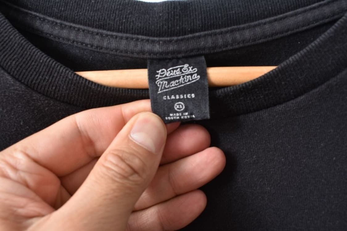 데우스 서울 포켓 반팔티 XL M0300 상품이미지4