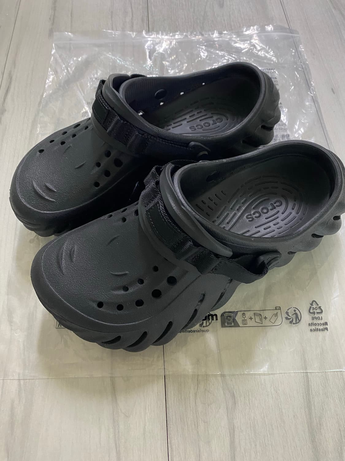 크록스 에코 클로그 블랙 265 사이즈 상품이미지1