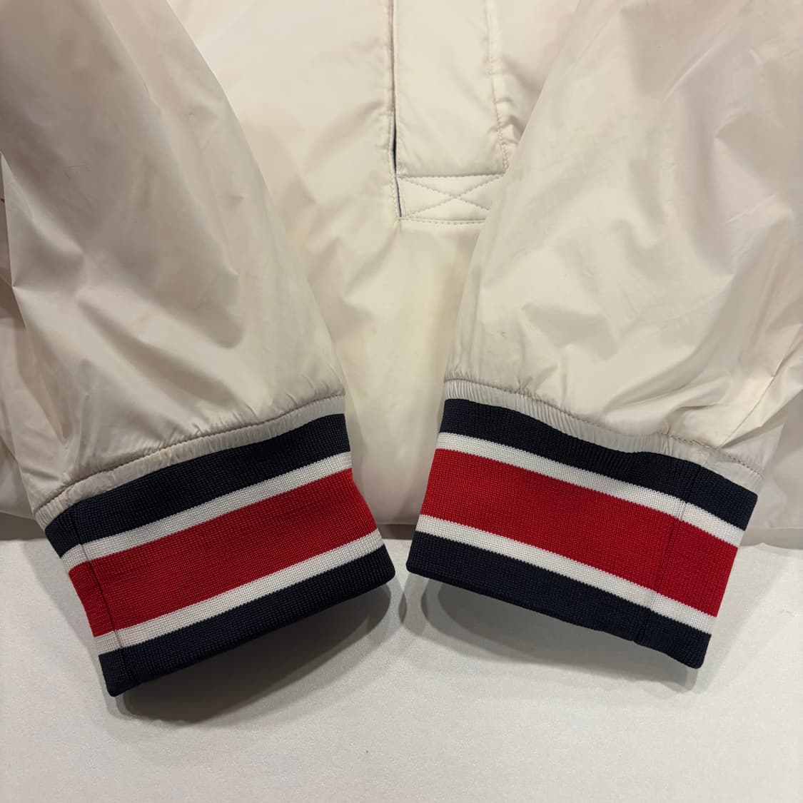 [2XL] 타미힐피거 화이트 빅로고 후드 바람막이 점퍼 B751 상품이미지7