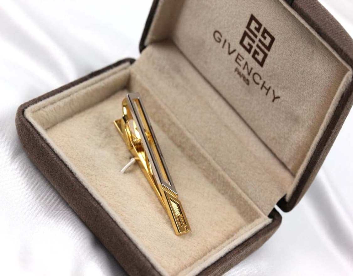 지방시 A등급 5cm G모티브 유광 남자 명품 넥타이핀 상품이미지1