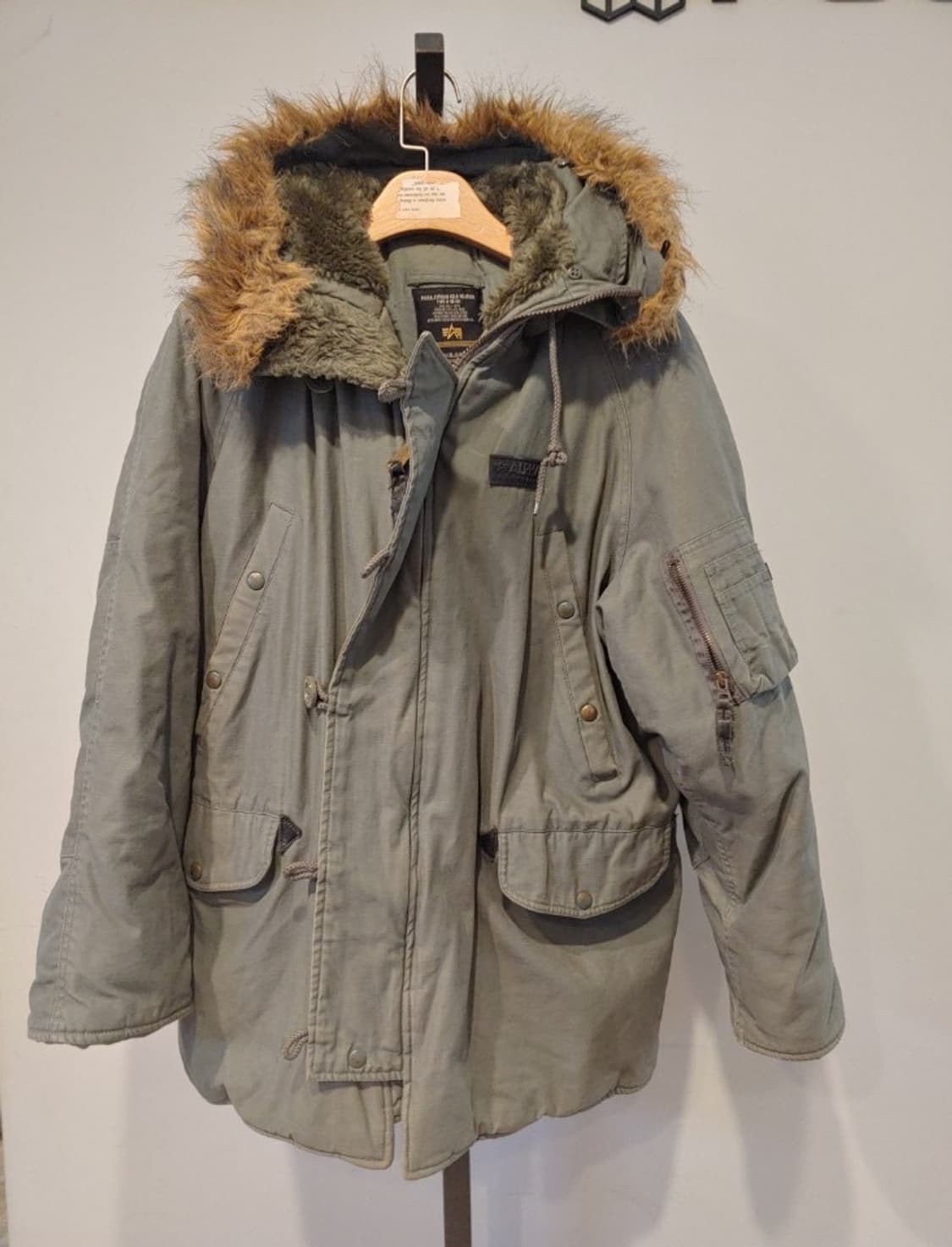 알파인더스트리 파카 상품이미지1