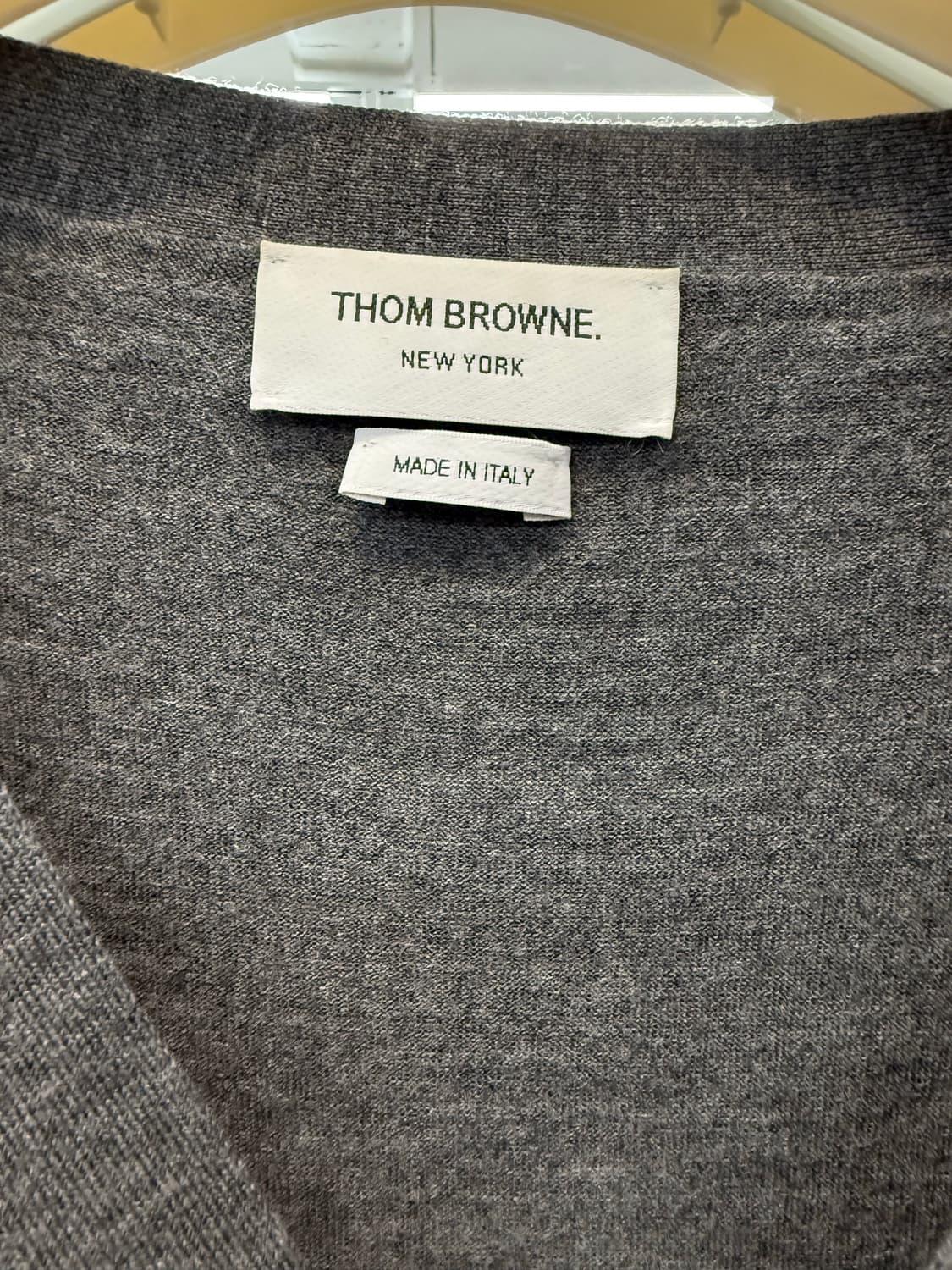 톰브라운 사선완장 울 가디건 4   상품이미지4