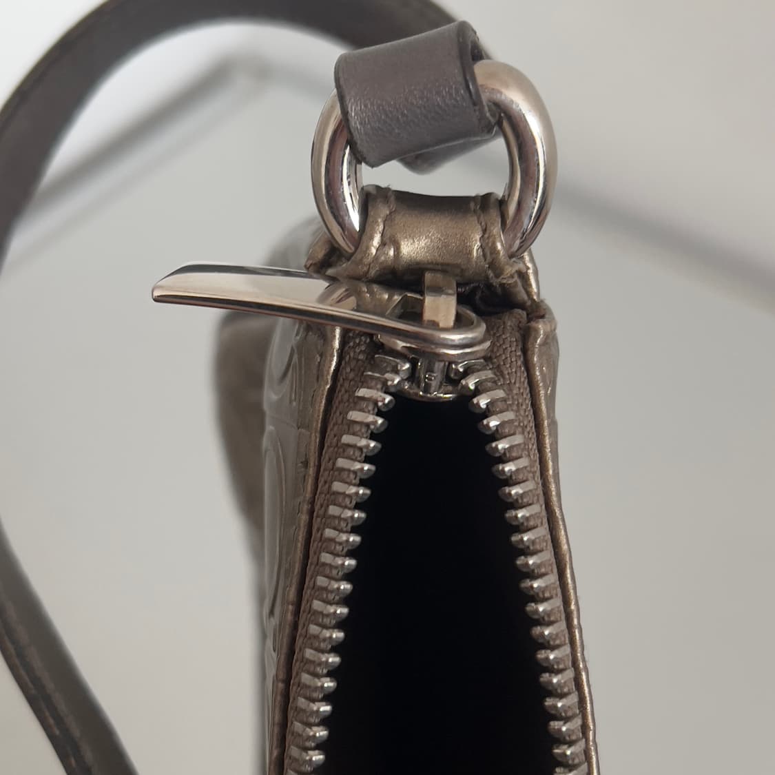 Salvatore Ferragamo vintage mini bag  상품이미지4