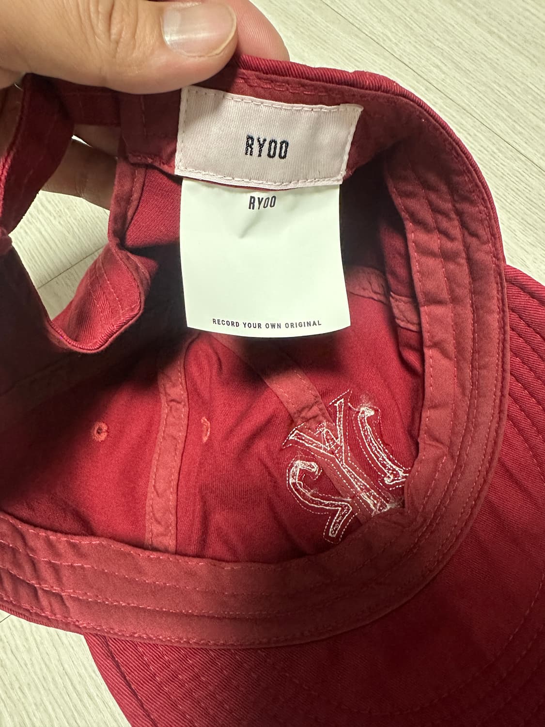 ryoo(알와이오오) 볼캡 팝니다 [레드] 상품이미지5