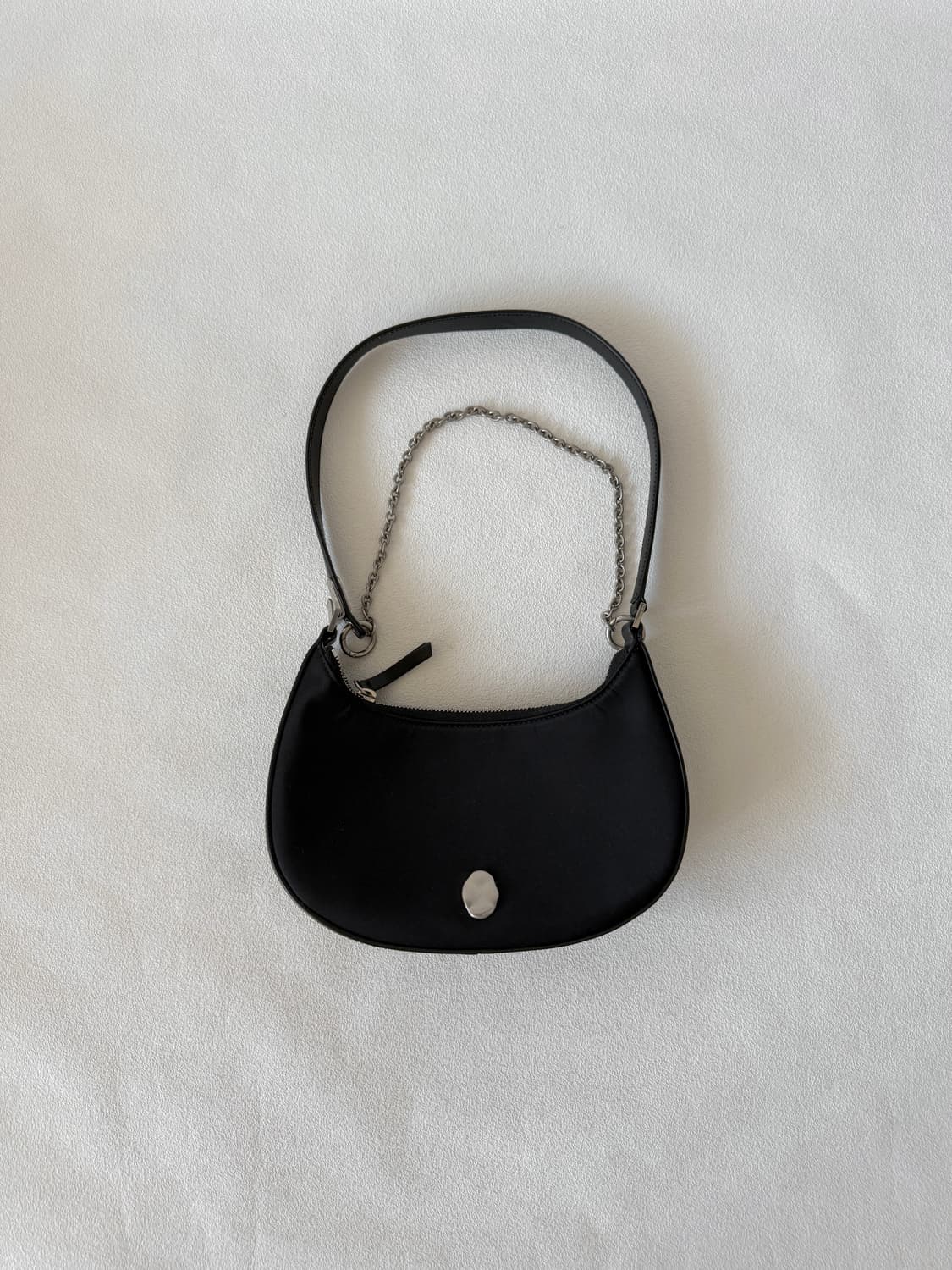 오스트카카(OSTCACA) 미니 호보백 상품이미지1