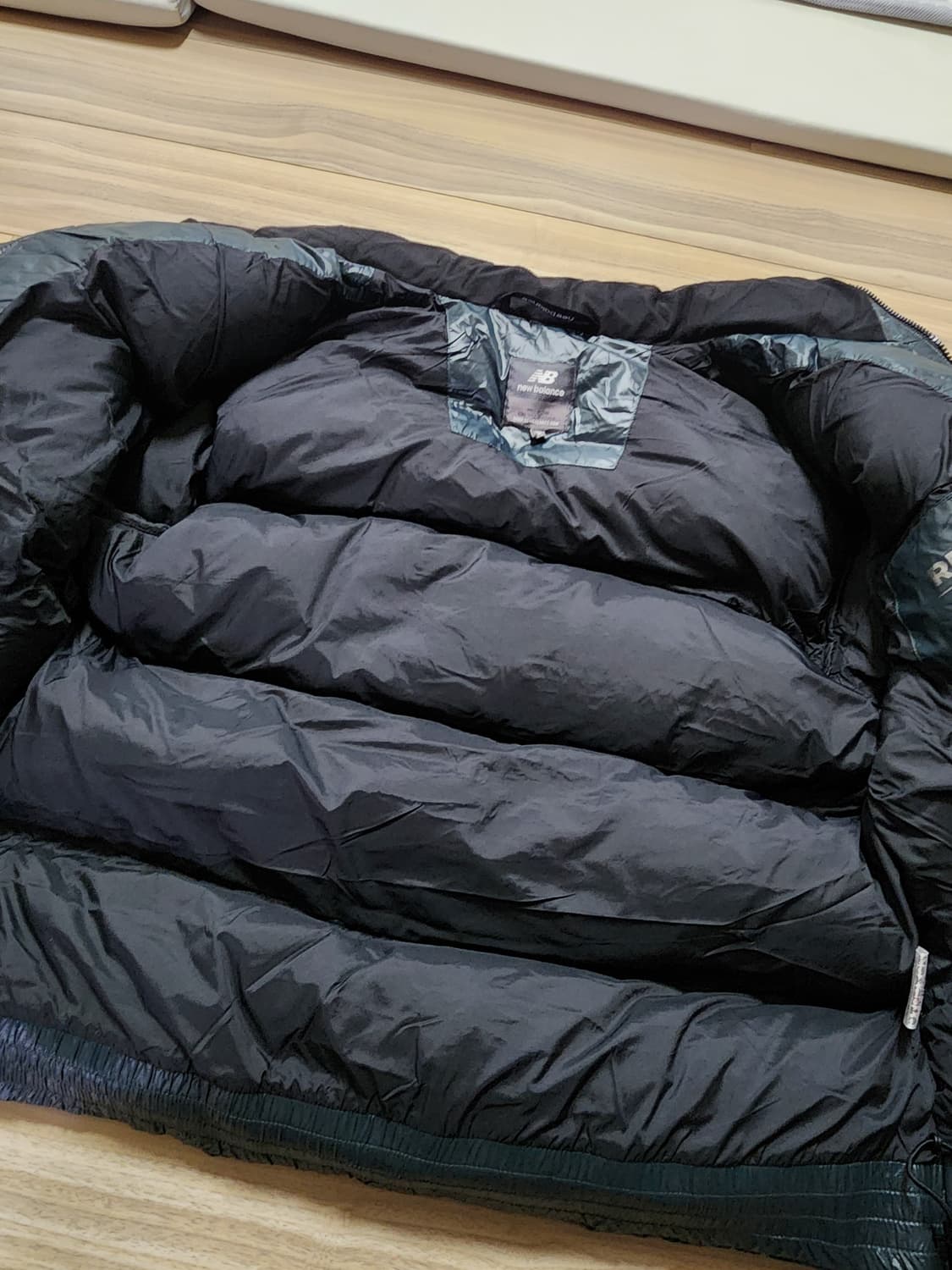 뉴발란스액티브구스다운패딩점퍼L 상품이미지8