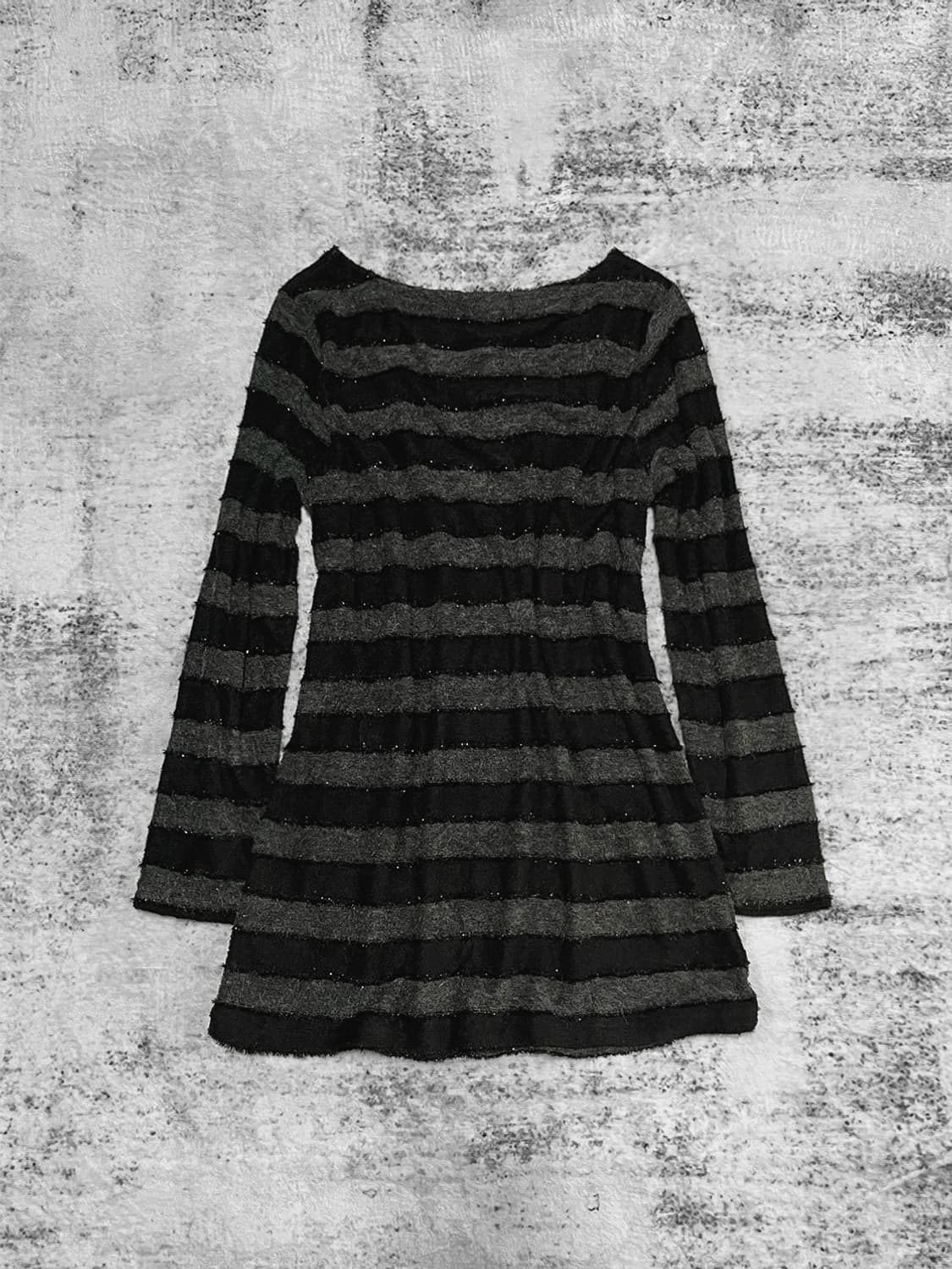 (theoria)NANAst grunge long-sleeve 상품이미지5