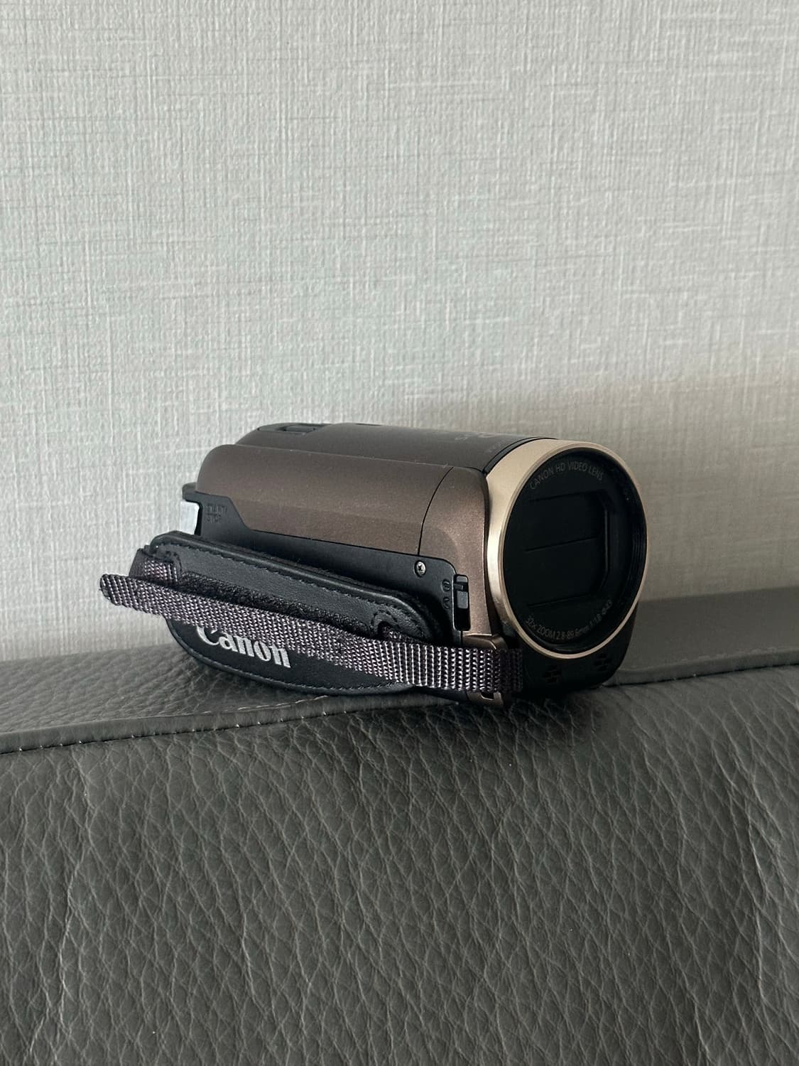 오늘만 할인) Canon IVIS HF R62 (충전기 포함) 상품이미지2