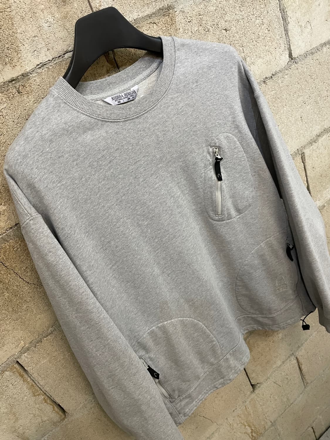 시에라 디자인 유틸리티 포켓 맨투맨 상품이미지4