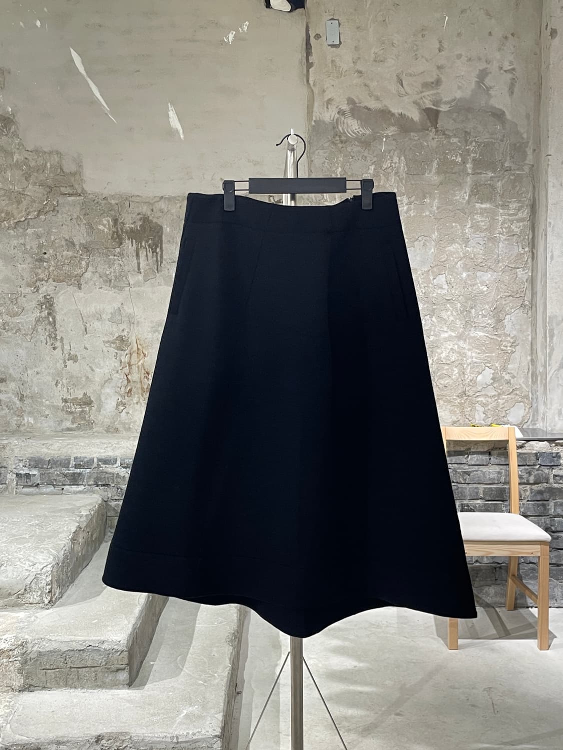 질샌더 블랙 플레어 울 나일론 혼방 롱 스커트 상품이미지1