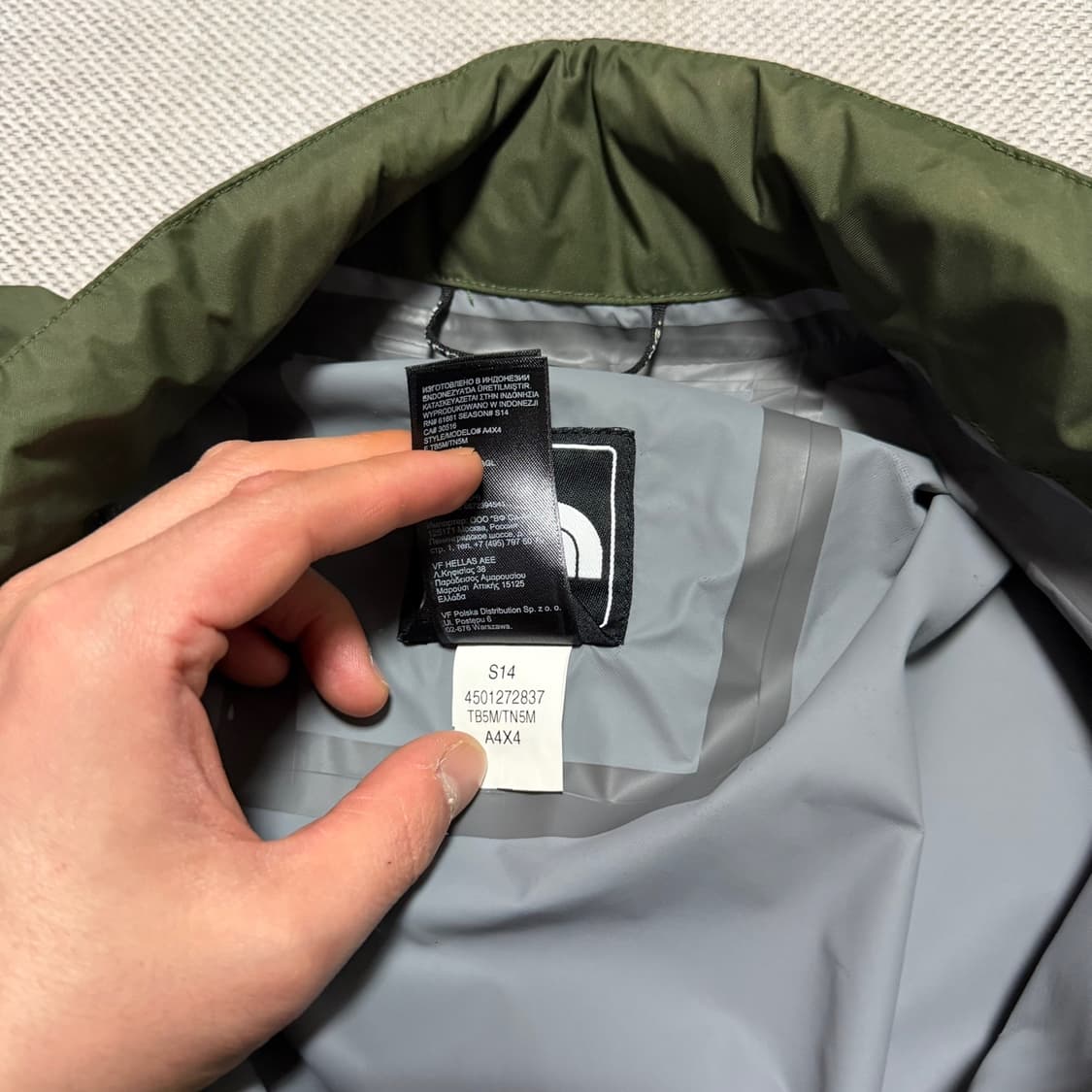 노스페이스 하이벤트 2.5L 심실링 바람막이 자켓 상품이미지3