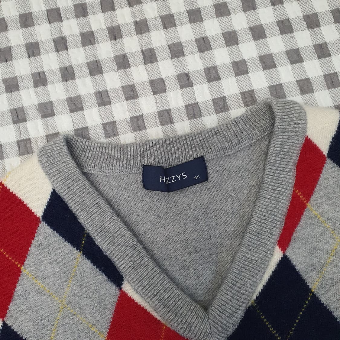 헤지스 울100 브이넥 니트 남자95 상품이미지2