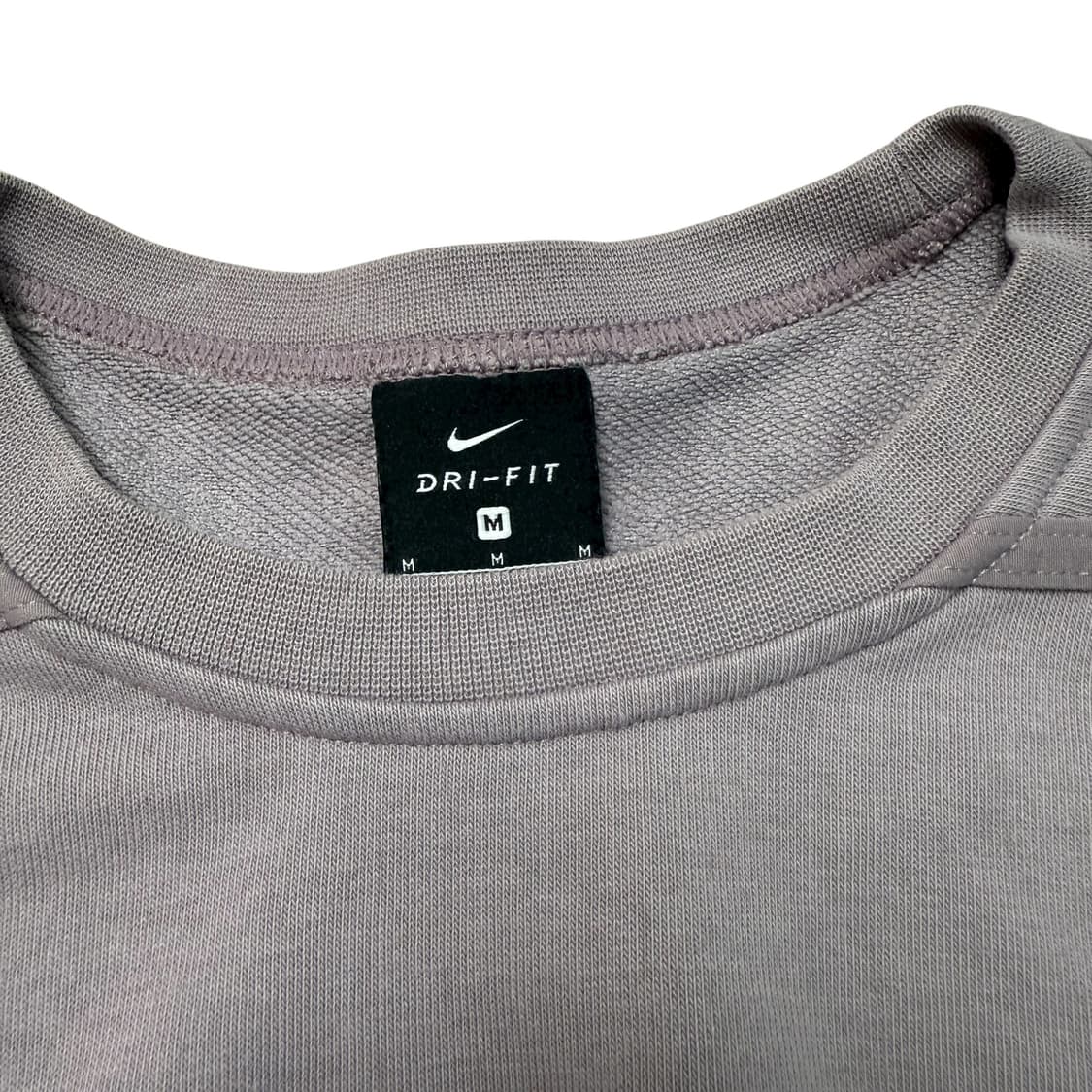 나이키 크롭 맨투맨  상품이미지2