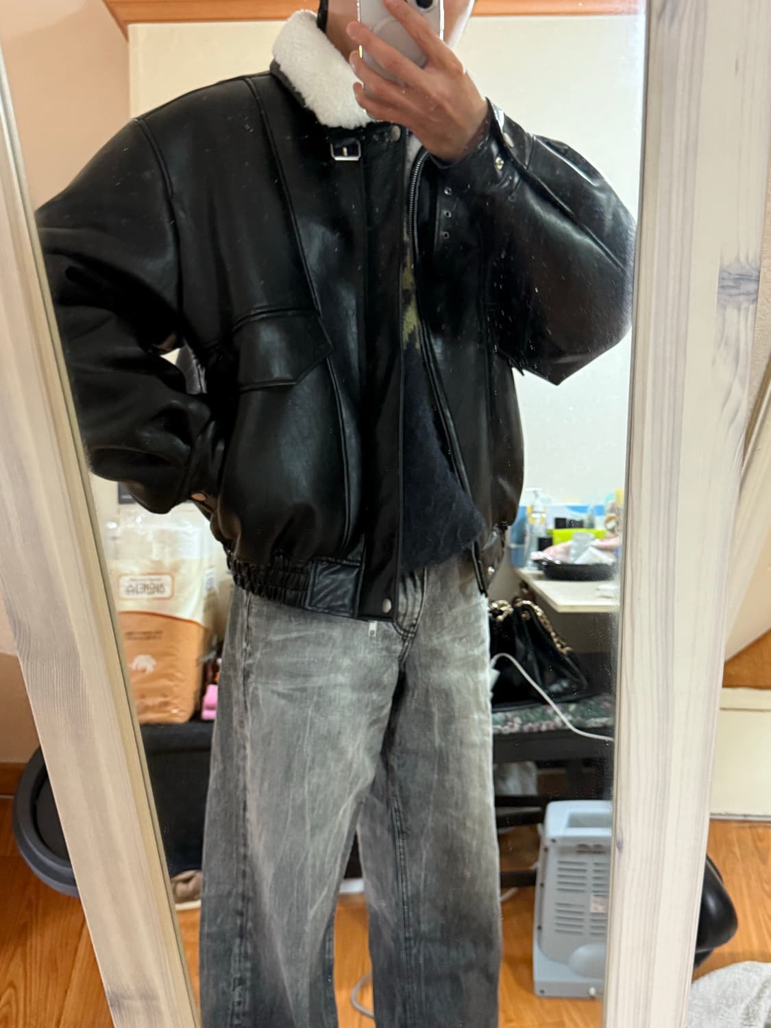 스페로네 - A-2 워싱 레더 무스탕 자켓 (블랙/M) 상품이미지8