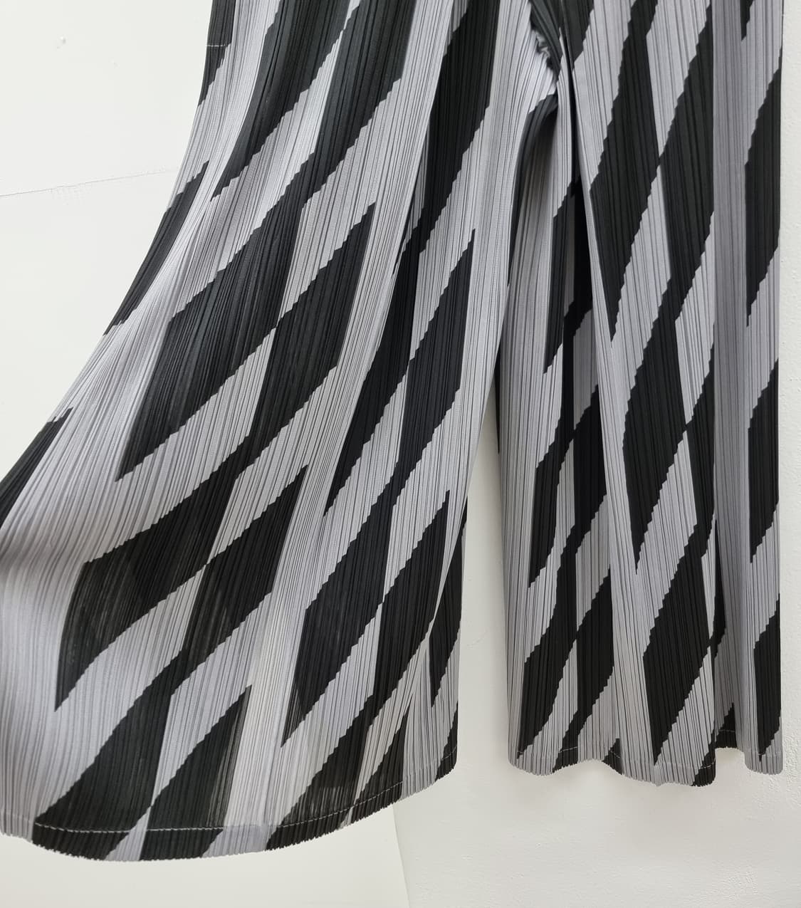 PLEATS PLEASE 플리츠플리즈 상품이미지8