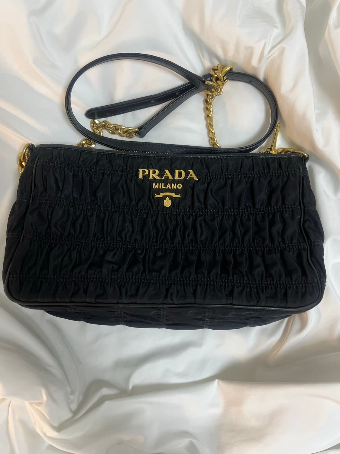 [정품] 프라다 나일론 체인 크로스백 상품이미지5