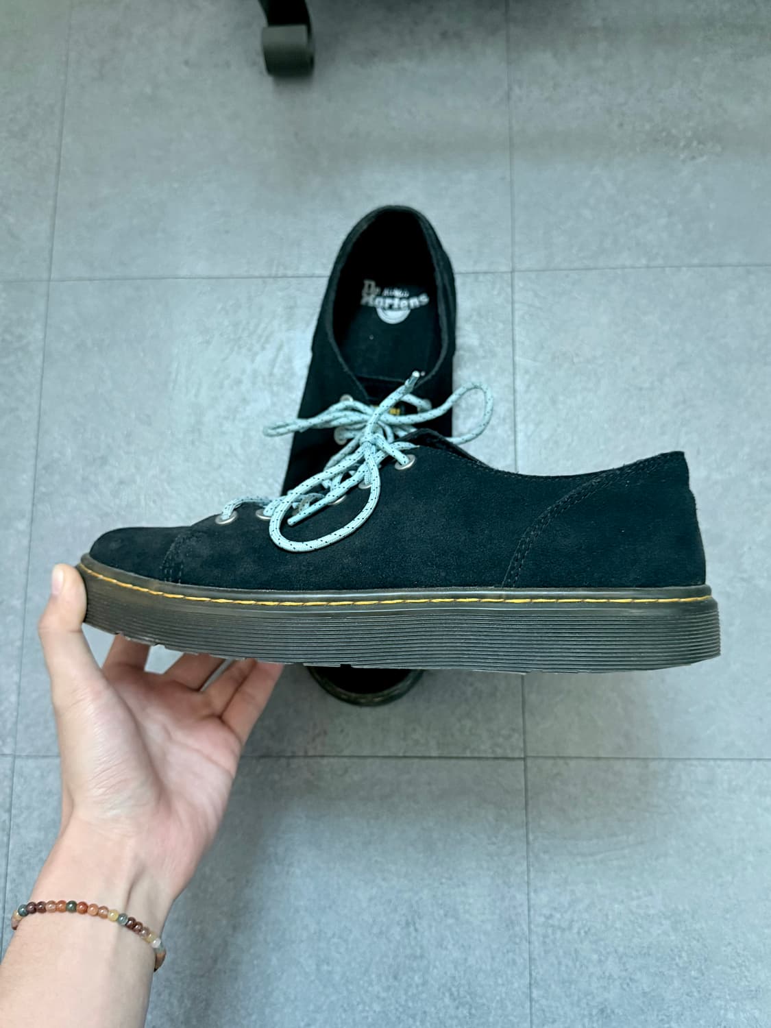 닥터마틴 6홀 단테 스웨이드 블랙  상품이미지1