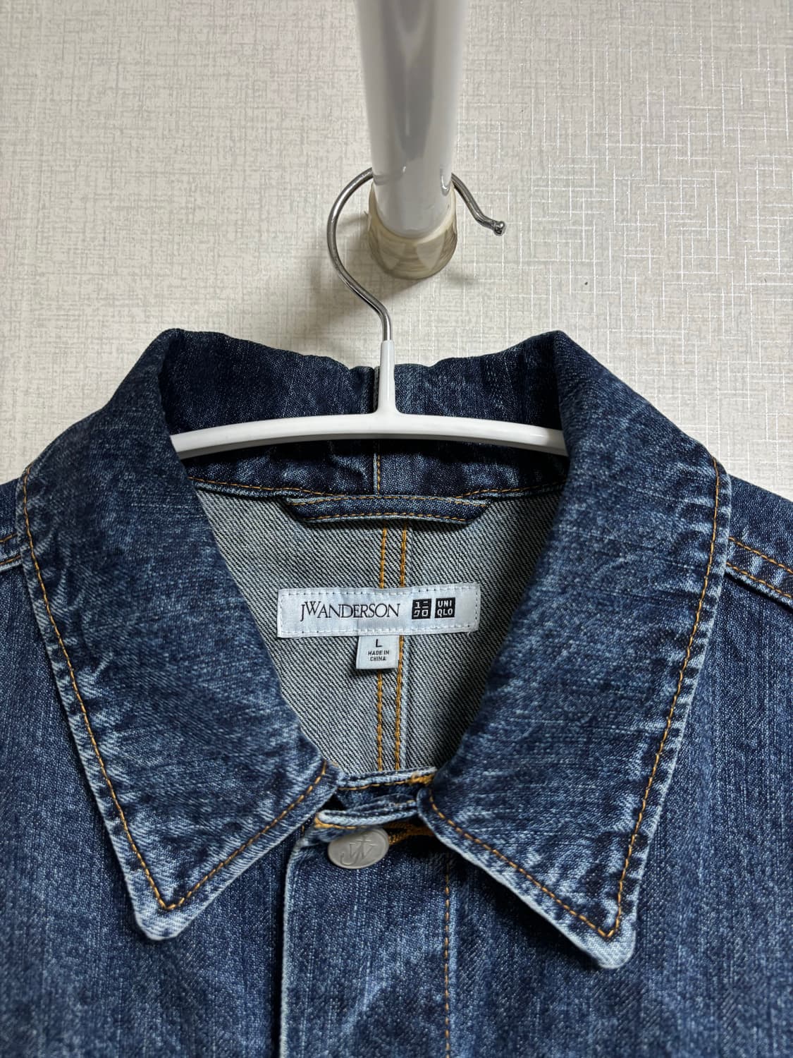 유니클로 & JW 앤더슨 데님 트리거 자켓 상품이미지2