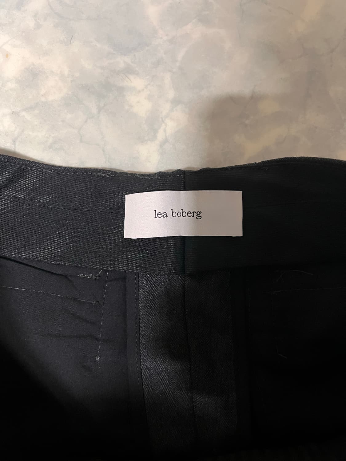 2사이즈)lea boberg DP trousers 차콜 상품이미지3