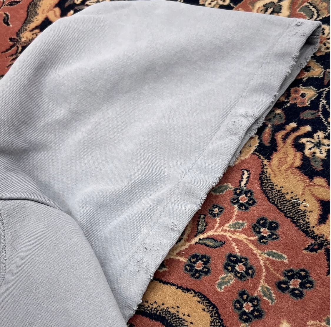 블랙아웃 커티드 스카 후디 L 상품이미지4