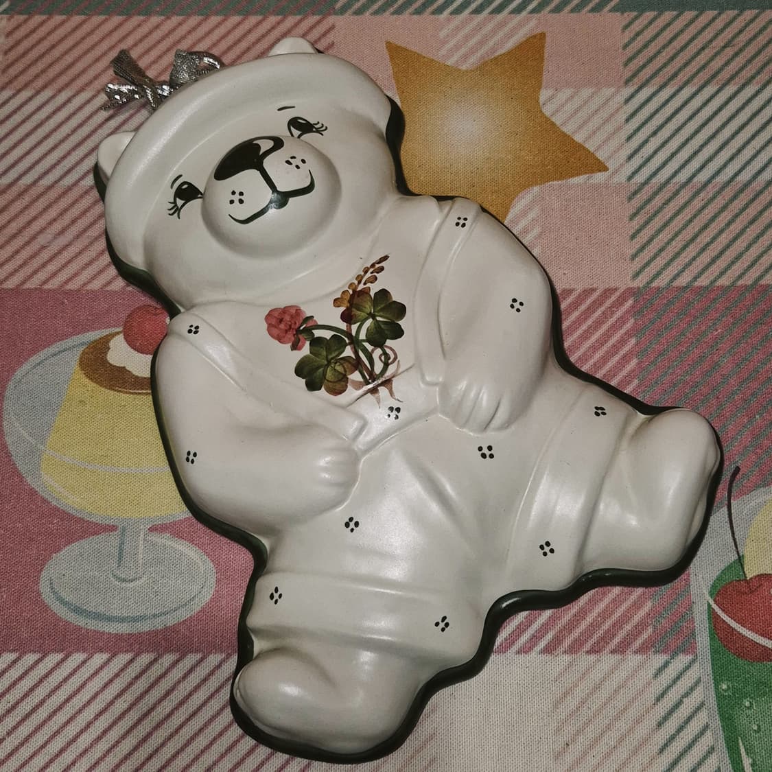 90s 이탈리아 핸드 포셀린 테디베어 벽걸이 상품이미지9