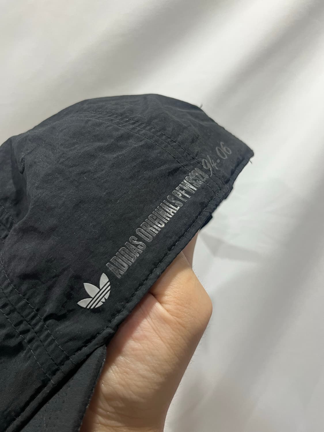 아디다스 2026 파리 패션위크 볼캡 블랙 상품이미지2