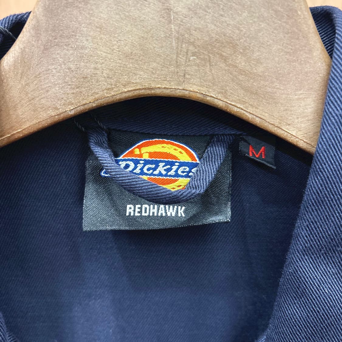 디키즈 워크 자켓 히든 집업 하단 로고 패치 디테일 레귤러핏 네이비 상품이미지8