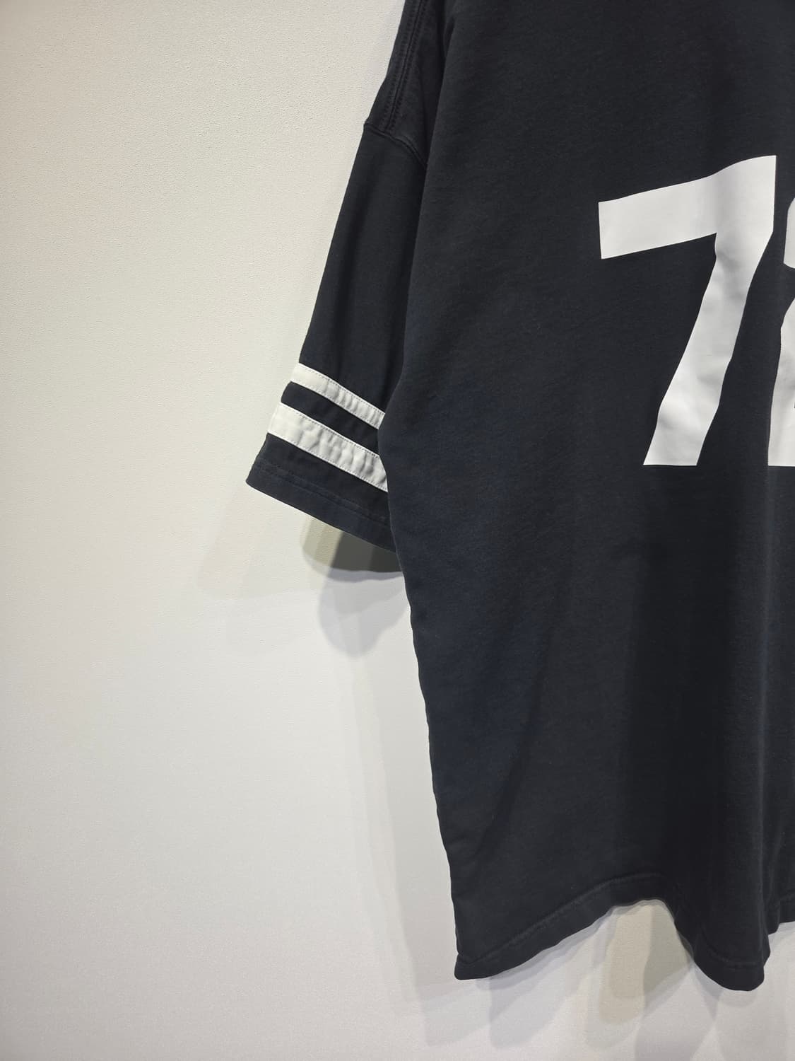 나이키 스포츠웨어 트렌드 맥스90 72 풋볼 져지 반팔 티셔츠 상품이미지4