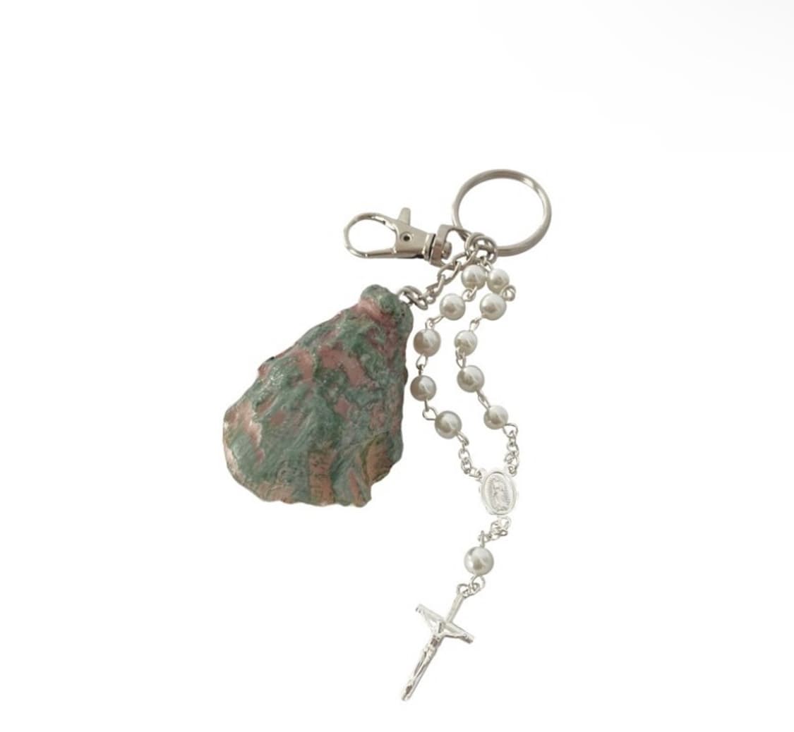 판매) Frustrated oyster prayer key chain 상품이미지4