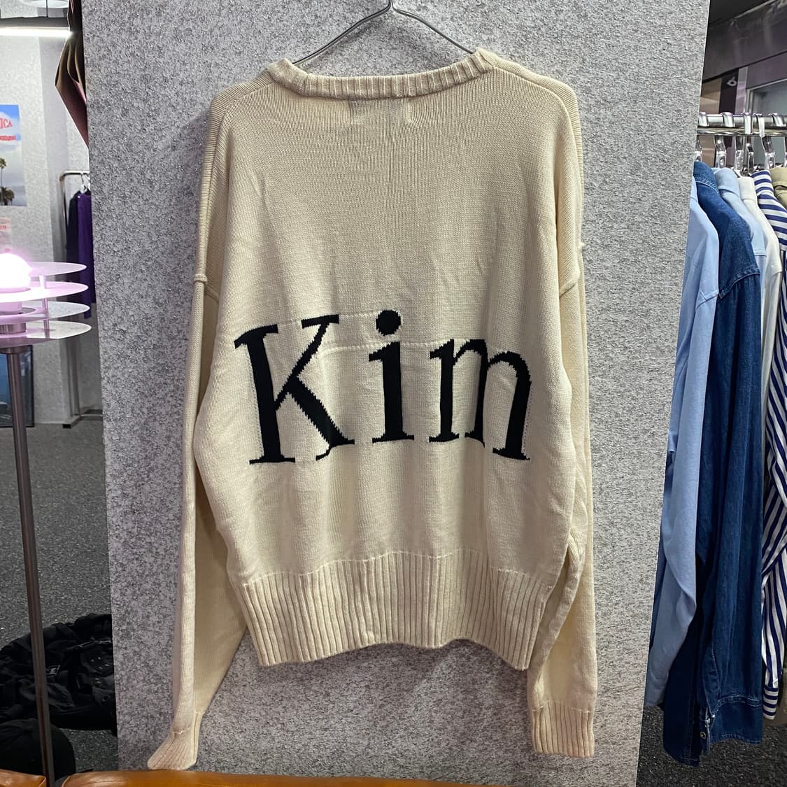 마뗑킴 빅로고 아이보리 니트 B2400 상품이미지4