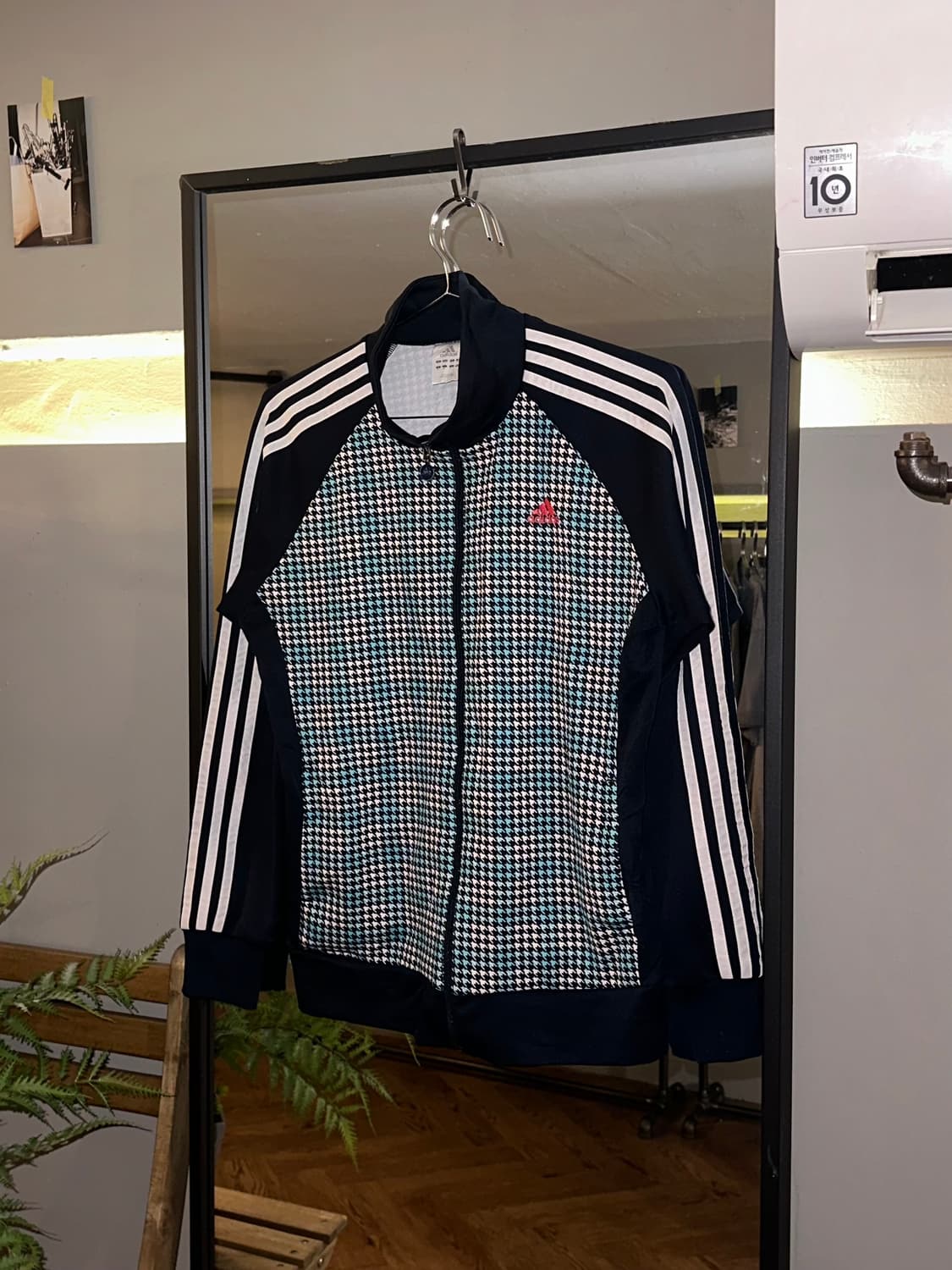 ADIDAS unique pattern jersey  상품이미지1