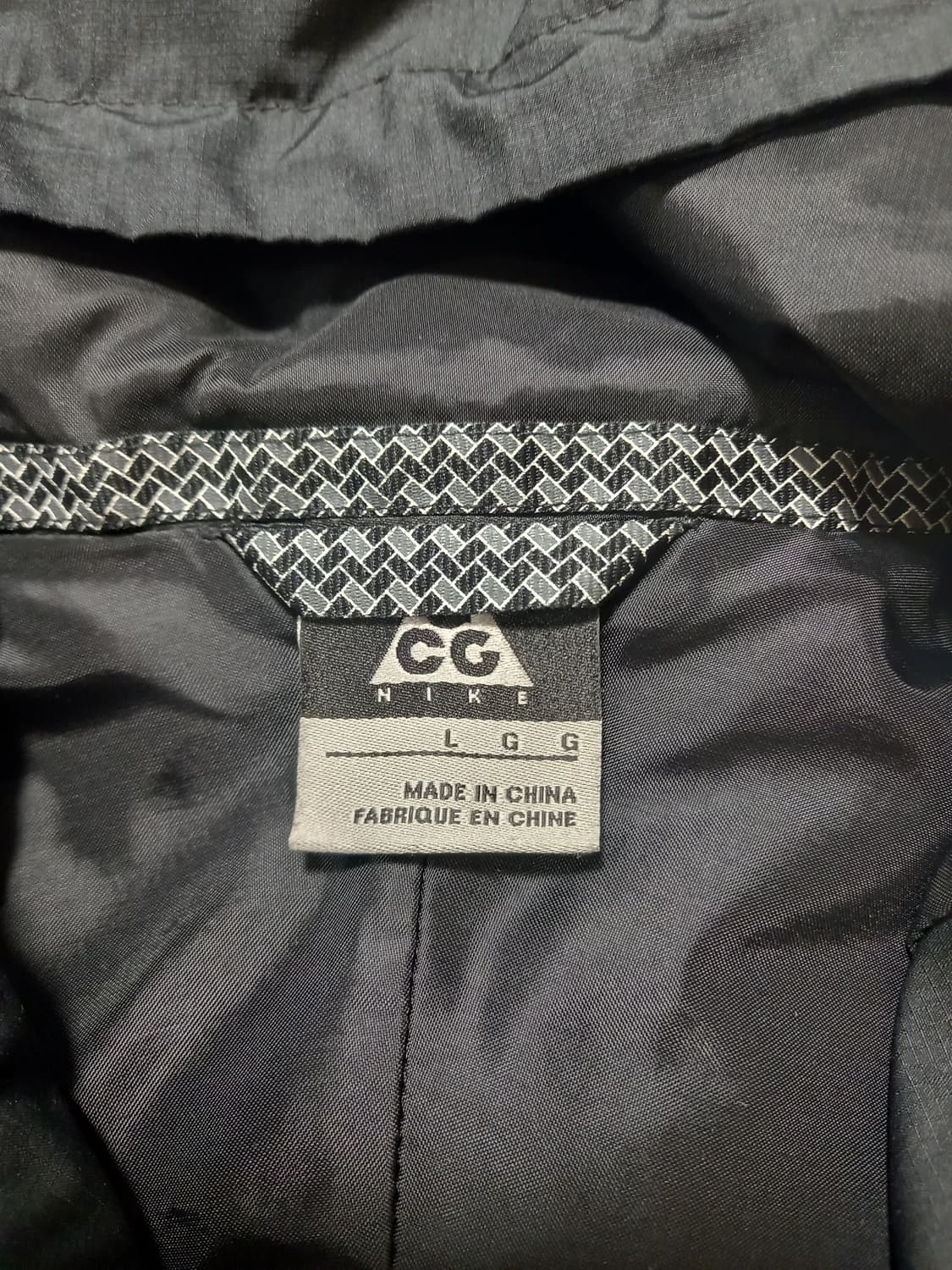 나이키 ACG 바람막이 상품이미지2