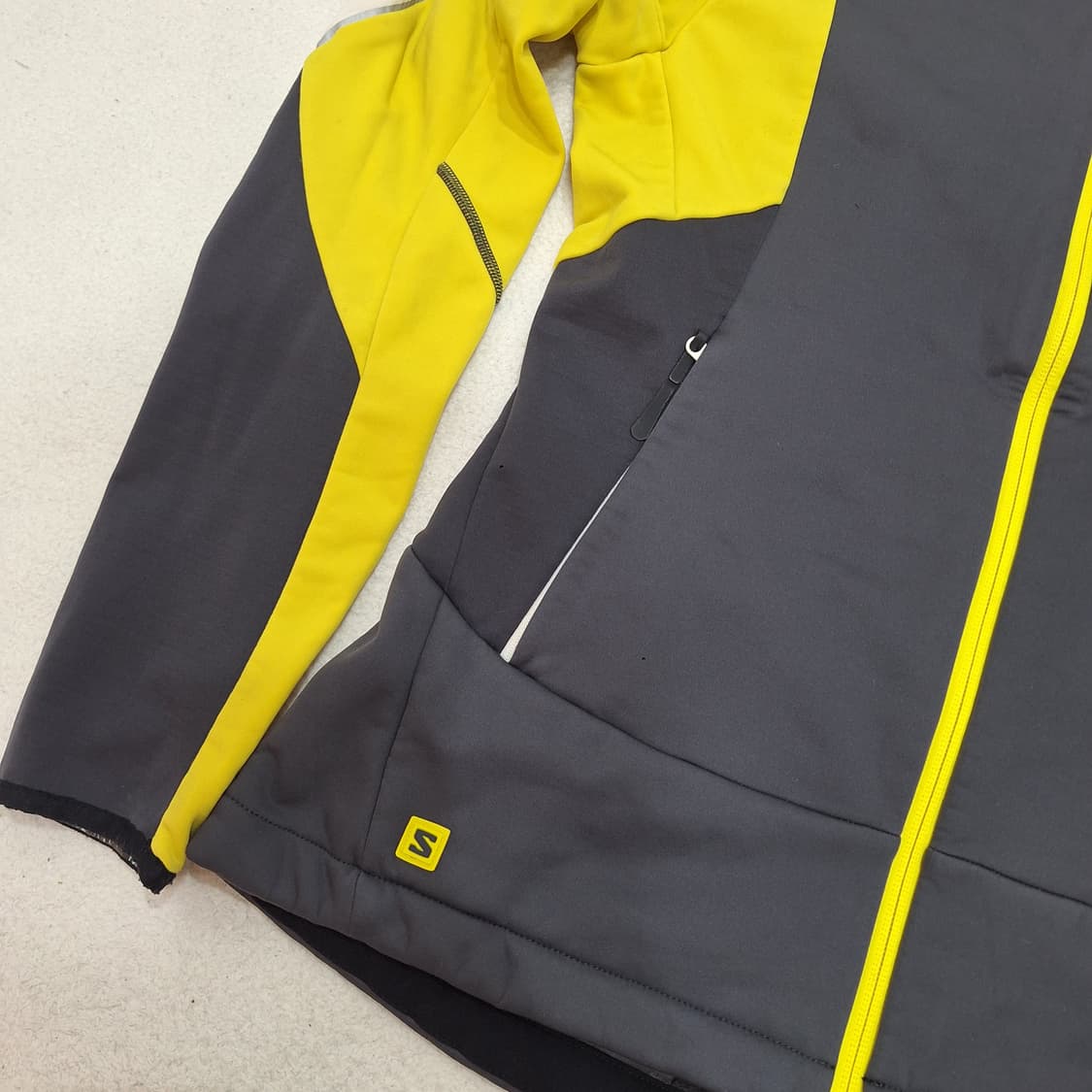 살로몬  소프트쉘자켓95 상품이미지2