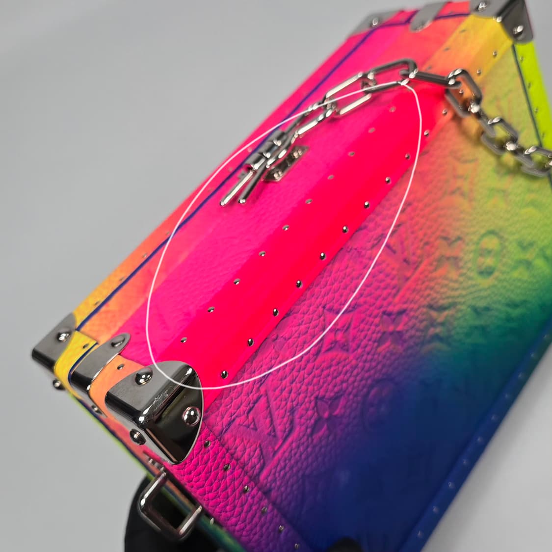 루이비통 모노그램 일루전 트렁크 백 상품이미지10