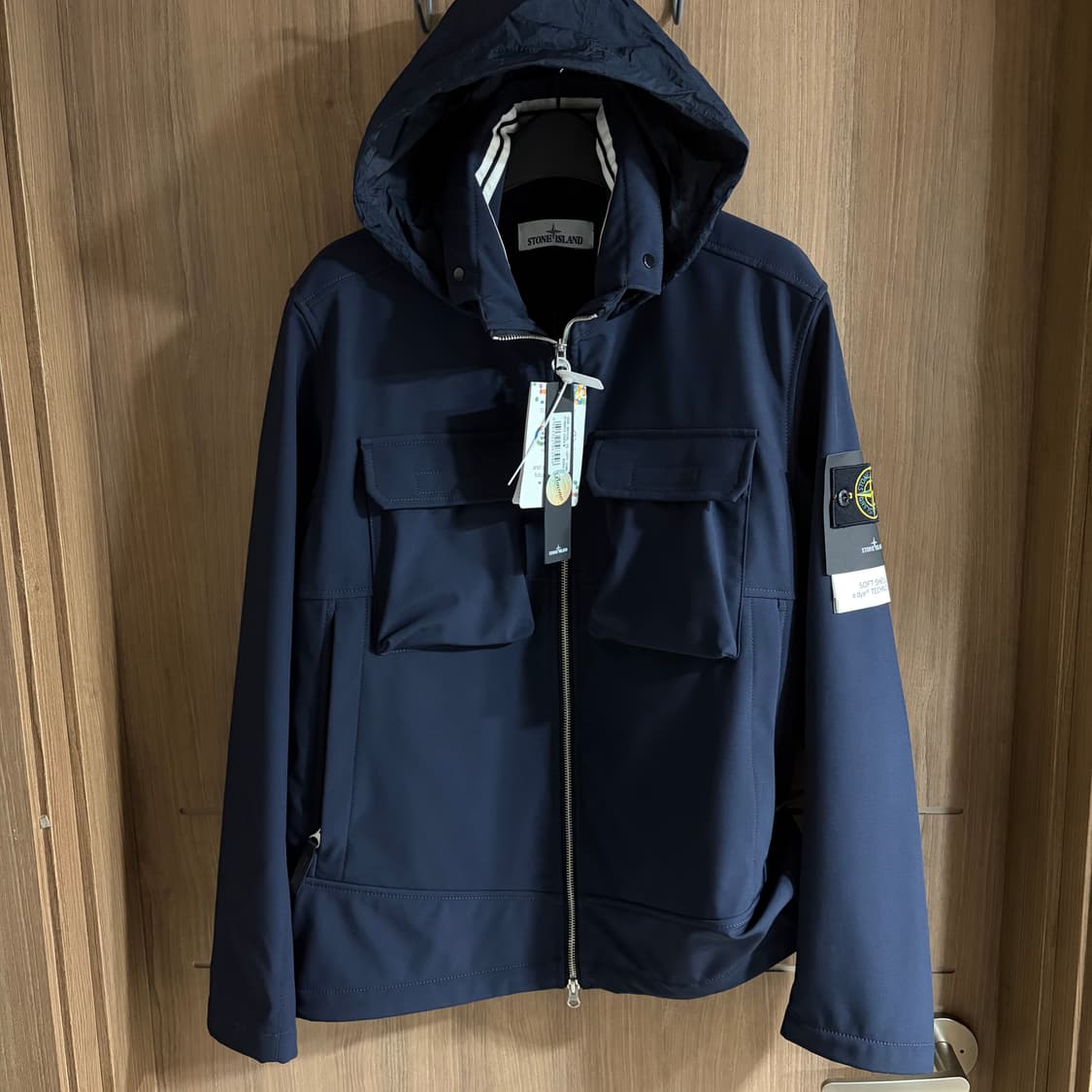 새상품(M)스톤아일랜드 테크놀로지 소프트쉘 자켓 네이비 상품이미지7