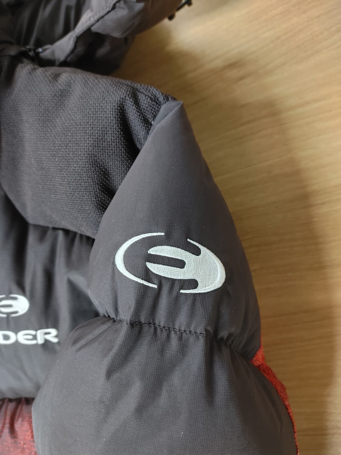 EiDER 아이더 거위털 우나수 후드패딩 상품이미지7