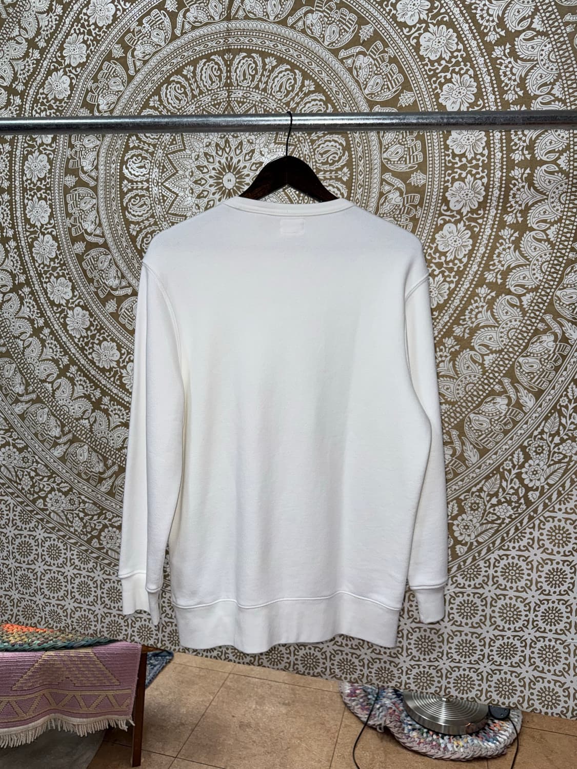 리바이스 x 피너츠화이트 스누피 프린팅 맨투맨  상품이미지6