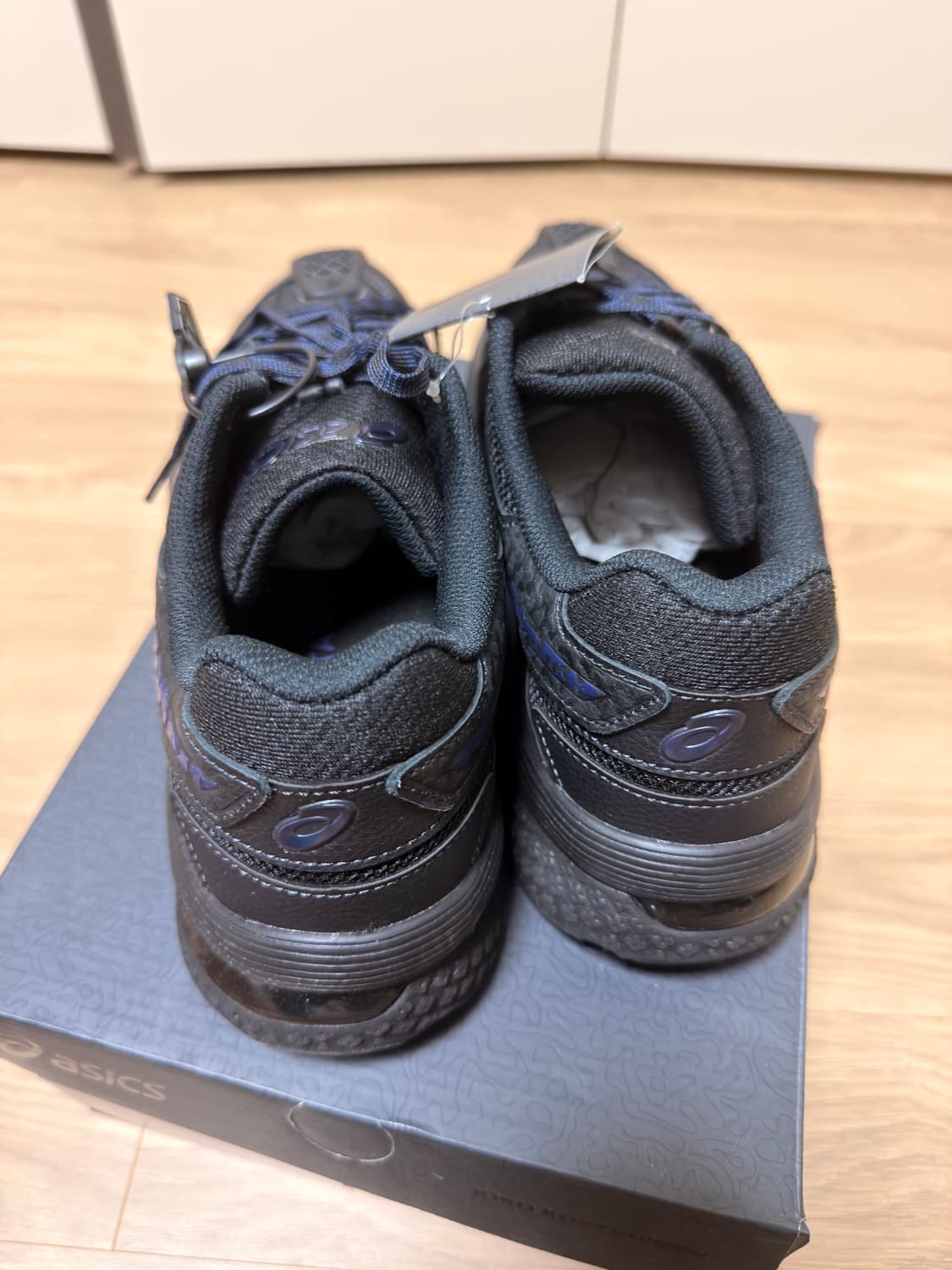 아식스 키코 젤 키릴 3 블랙 딥 블루 상품이미지3