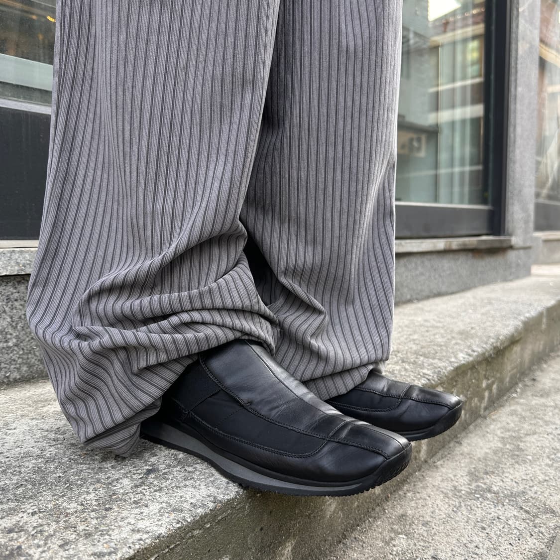 00s 블랙 프라다 스포츠 스퀘어 토 슬립온 스니커즈 상품이미지7