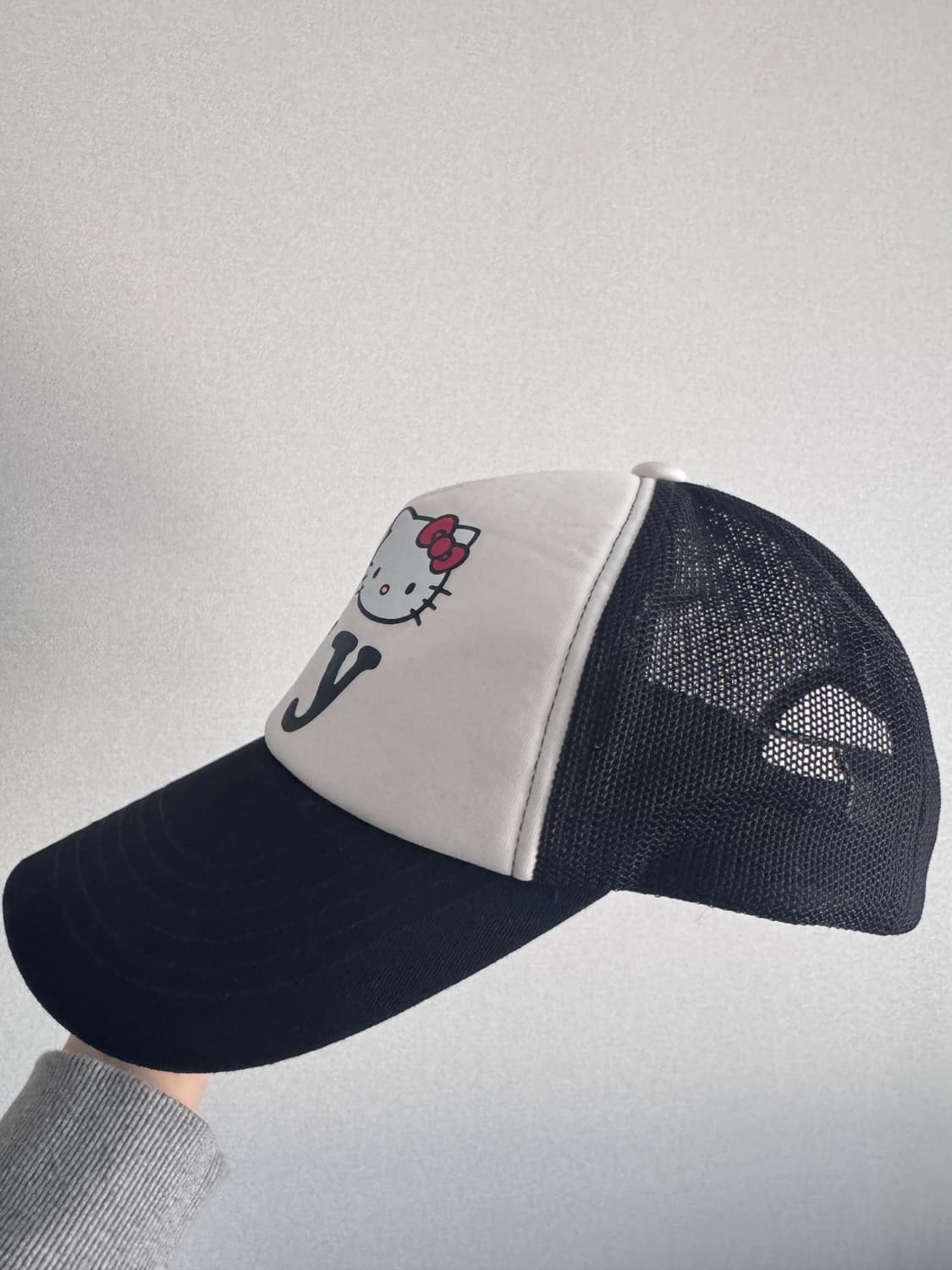 오픈 Yy x 헬로 키티 트러커캡 블랙 상품이미지3