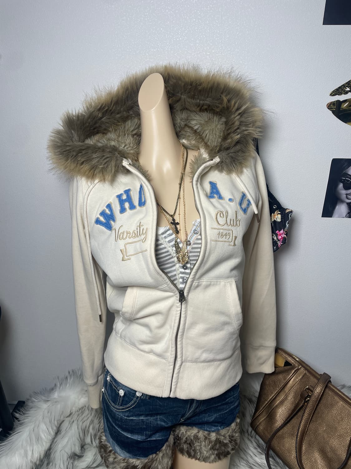 후아유 아이보리 울프죠 후드집업 상품이미지3