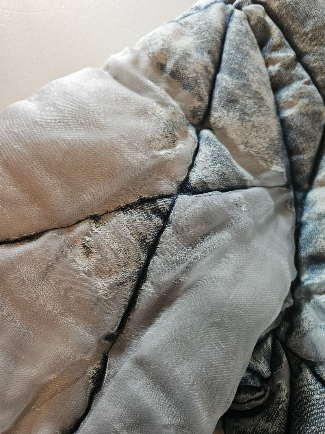 [새제품] 디젤 W-histel 푸퍼 데님 패딩 자켓 상품이미지4