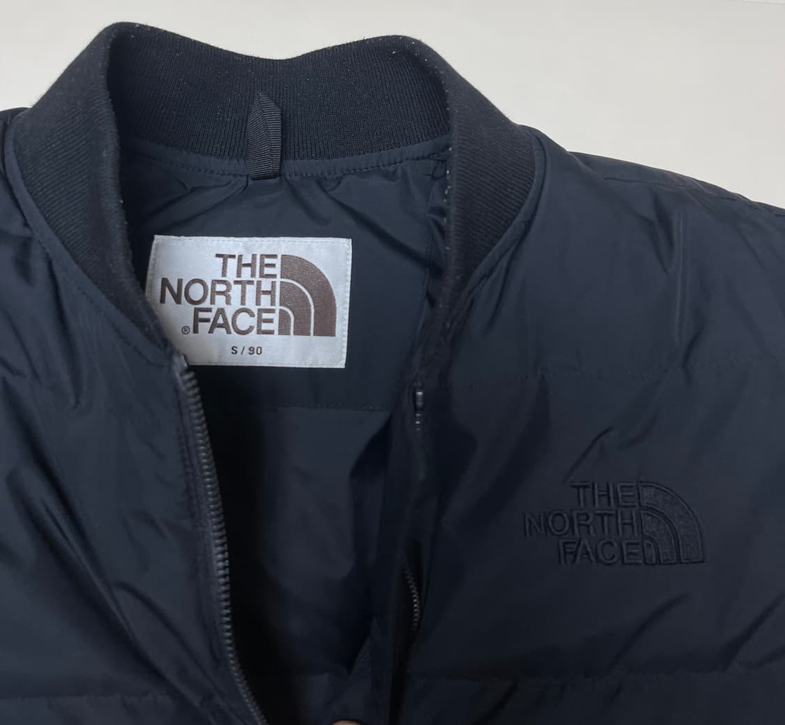 노스페이스 VUNTUT 온볼 패딩 자켓  상품이미지4