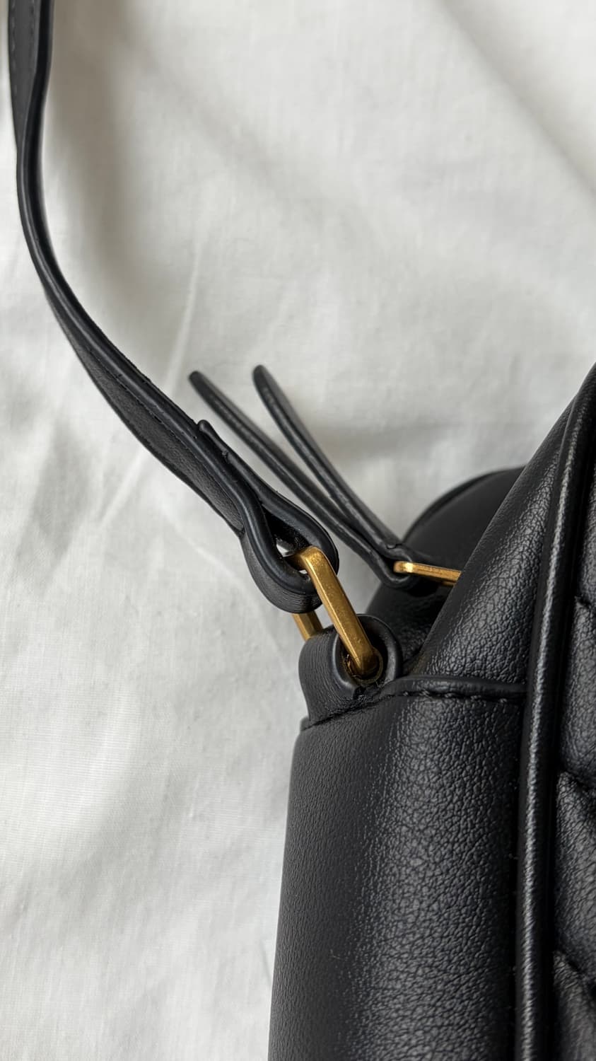 생로랑 루 카메라 백 상품이미지6