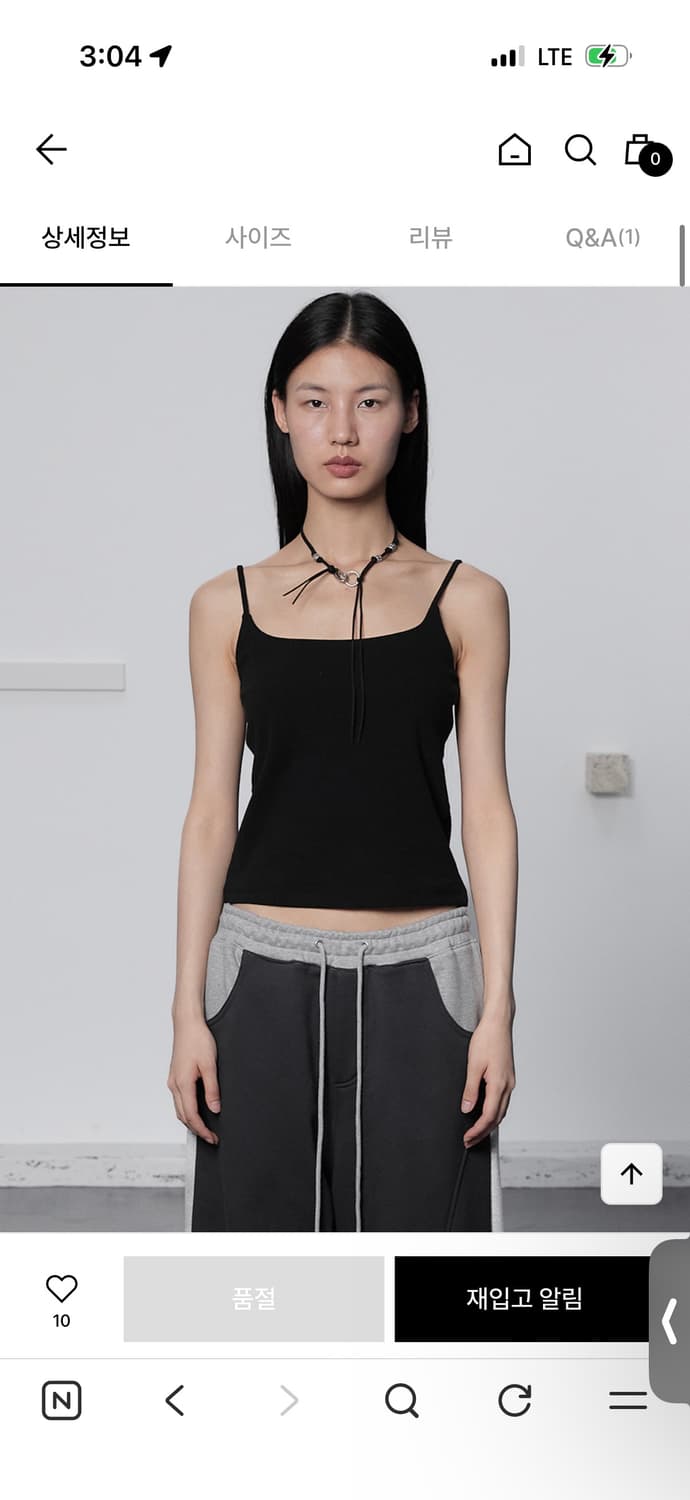 세릭 BACK CUT-OUT SLEEVELESS / BLACK 상품이미지1