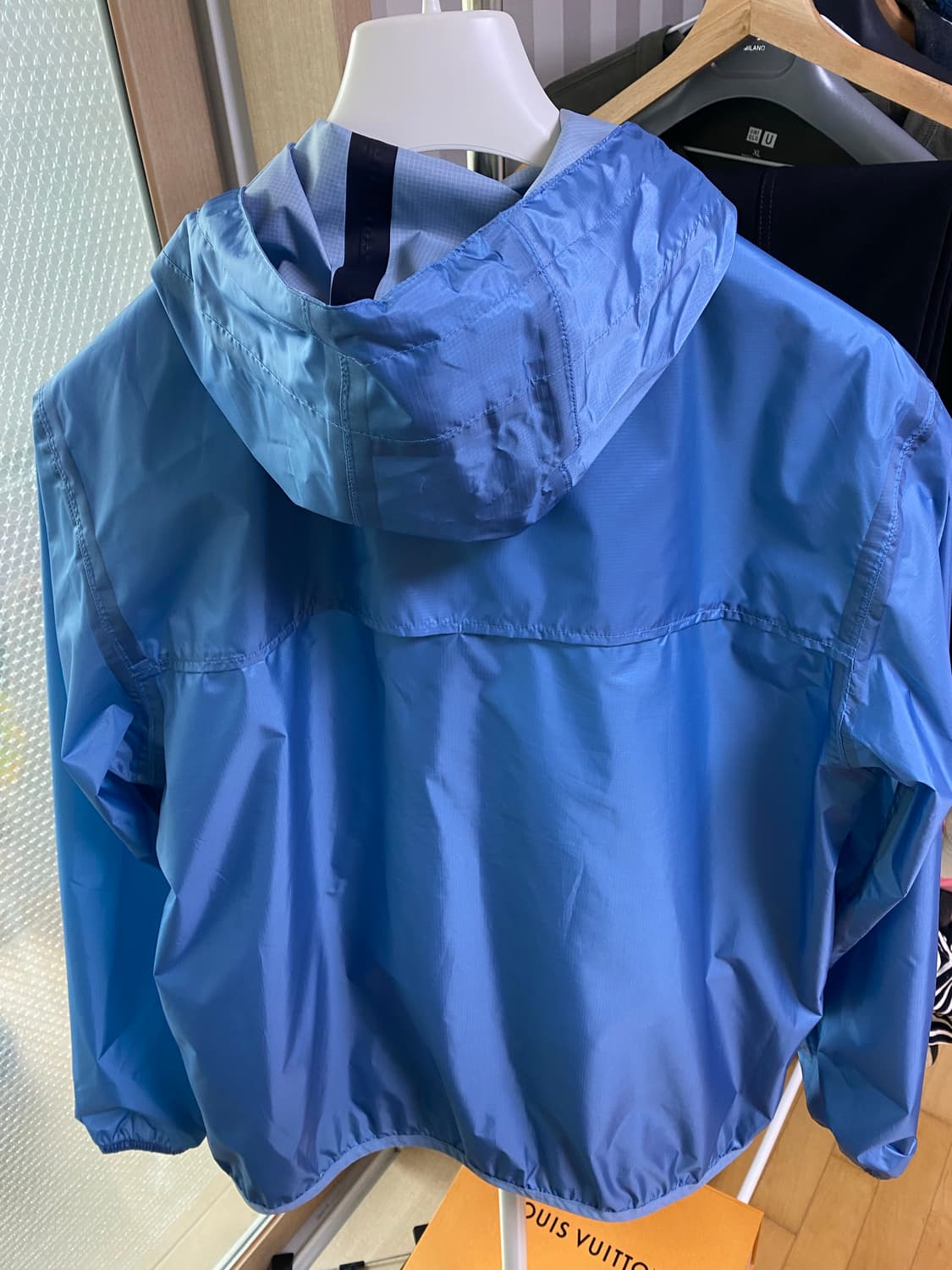 메종키츠네 K-WAY 콜라보 바람막이 상품이미지4